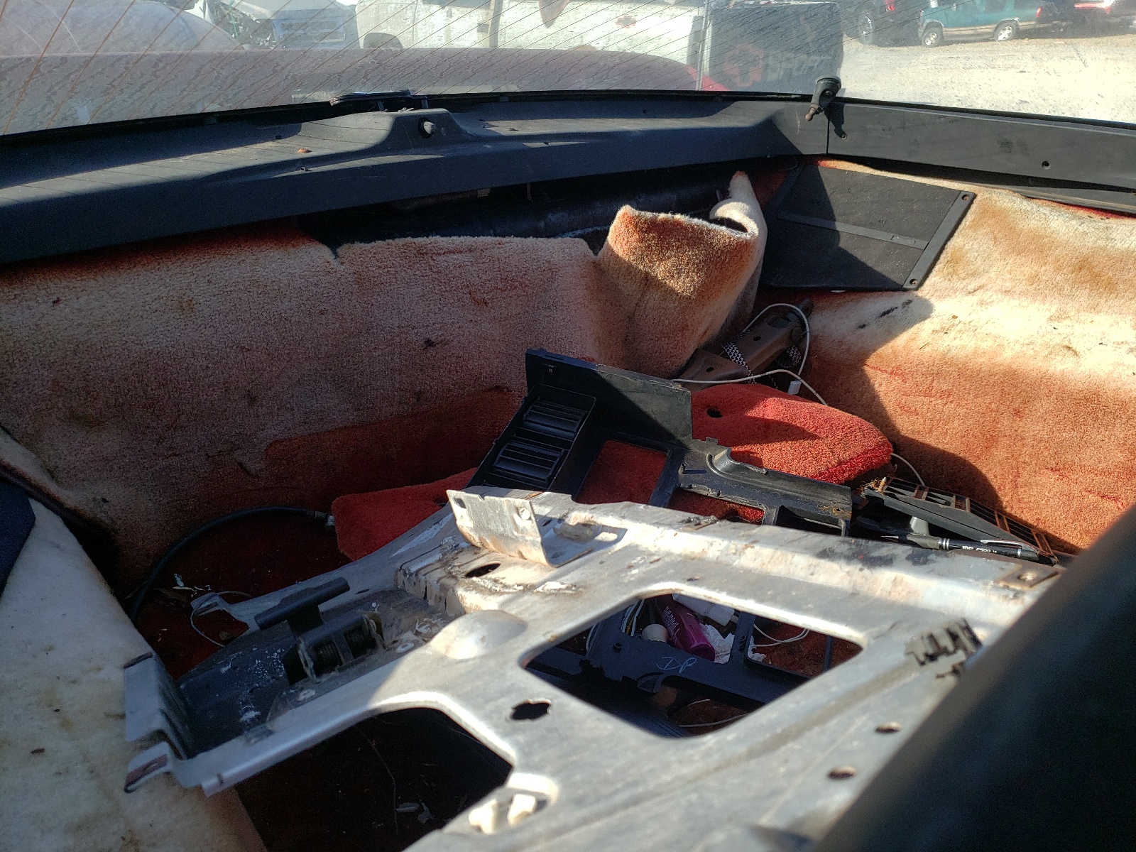 Photo 6 from auction – 1984 CHEVROLET CORVETTE with VIN 1G1AY0783E5101089