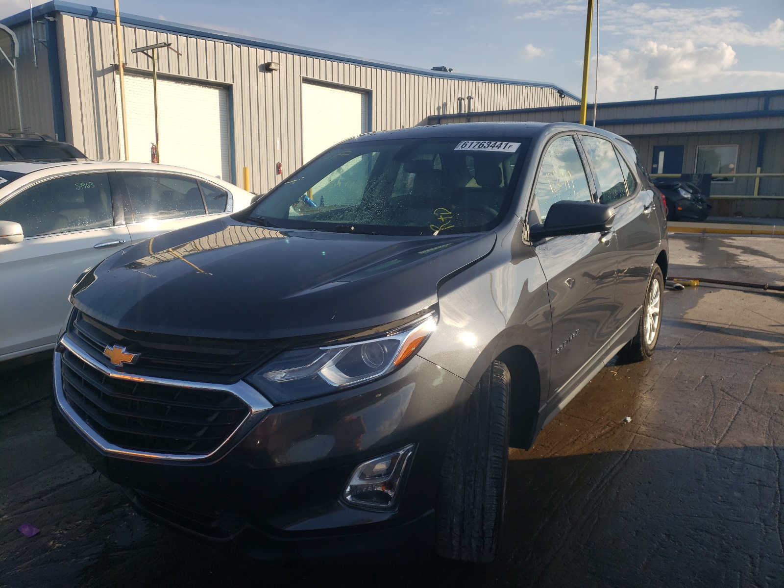 Photo 2 from auction – 2018 CHEVROLET EQUINOX LS with VIN 2GNAXHEV7J6192763