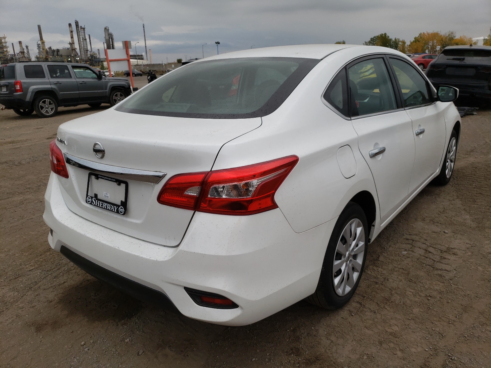 Photo 4 from auction – 2018 NISSAN SENTRA S with VIN 3N1AB7AP1JY228781