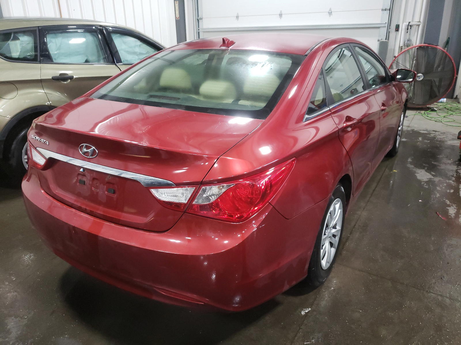 Photo 4 from auction – 2012 HYUNDAI SONATA GLS with VIN 5NPEB4AC7CH403707