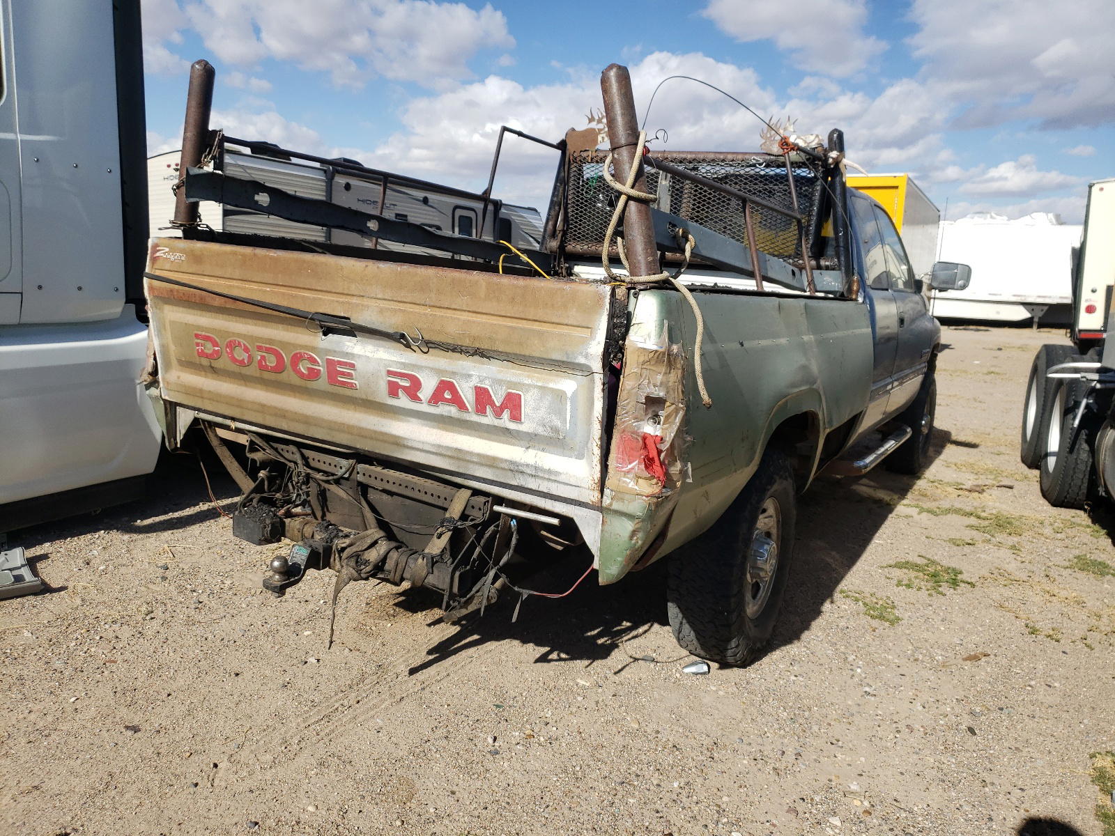 Photo 4 from auction – 1997 DODGE RAM 2500 with VIN 3B7KF23D0VG702243
