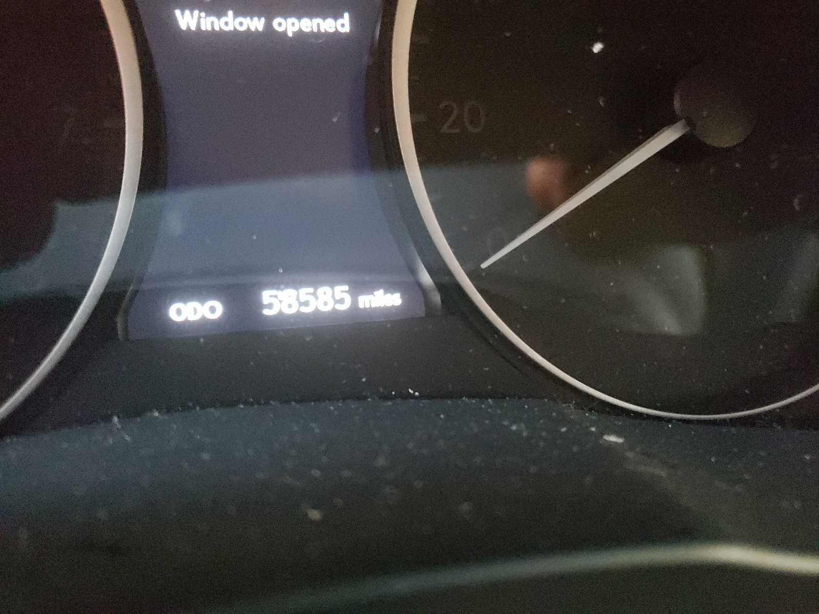 Zdjęcie 8 z aukcji – 2014 LEXUS ES 350 z VIN JTHBK1GG3E2143790
