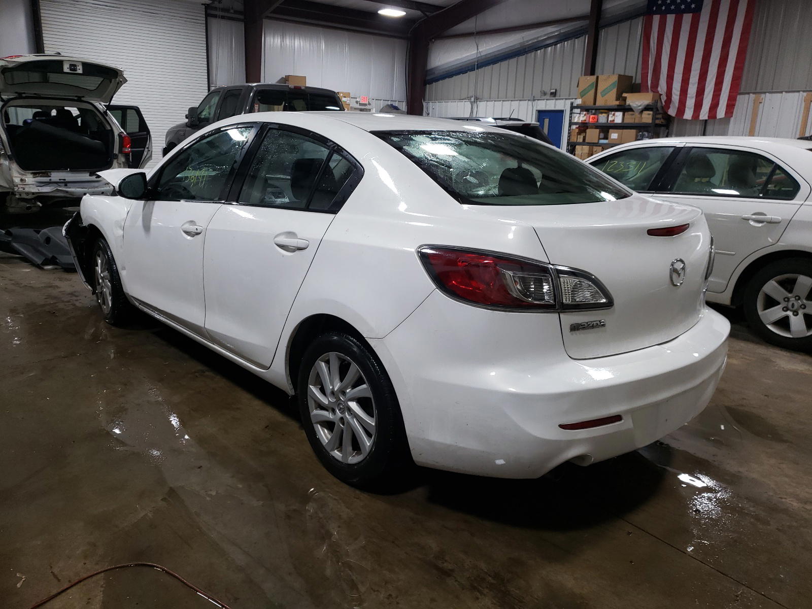 Photo 3 from auction – 2012 MAZDA 3 I with VIN JM1BL1V83C1684755