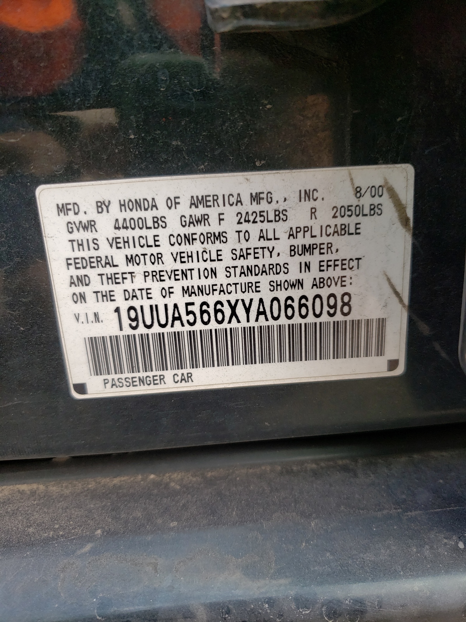Photo 10 from auction – 2000 ACURA 3.2TL with VIN 19UUA566XYA066098