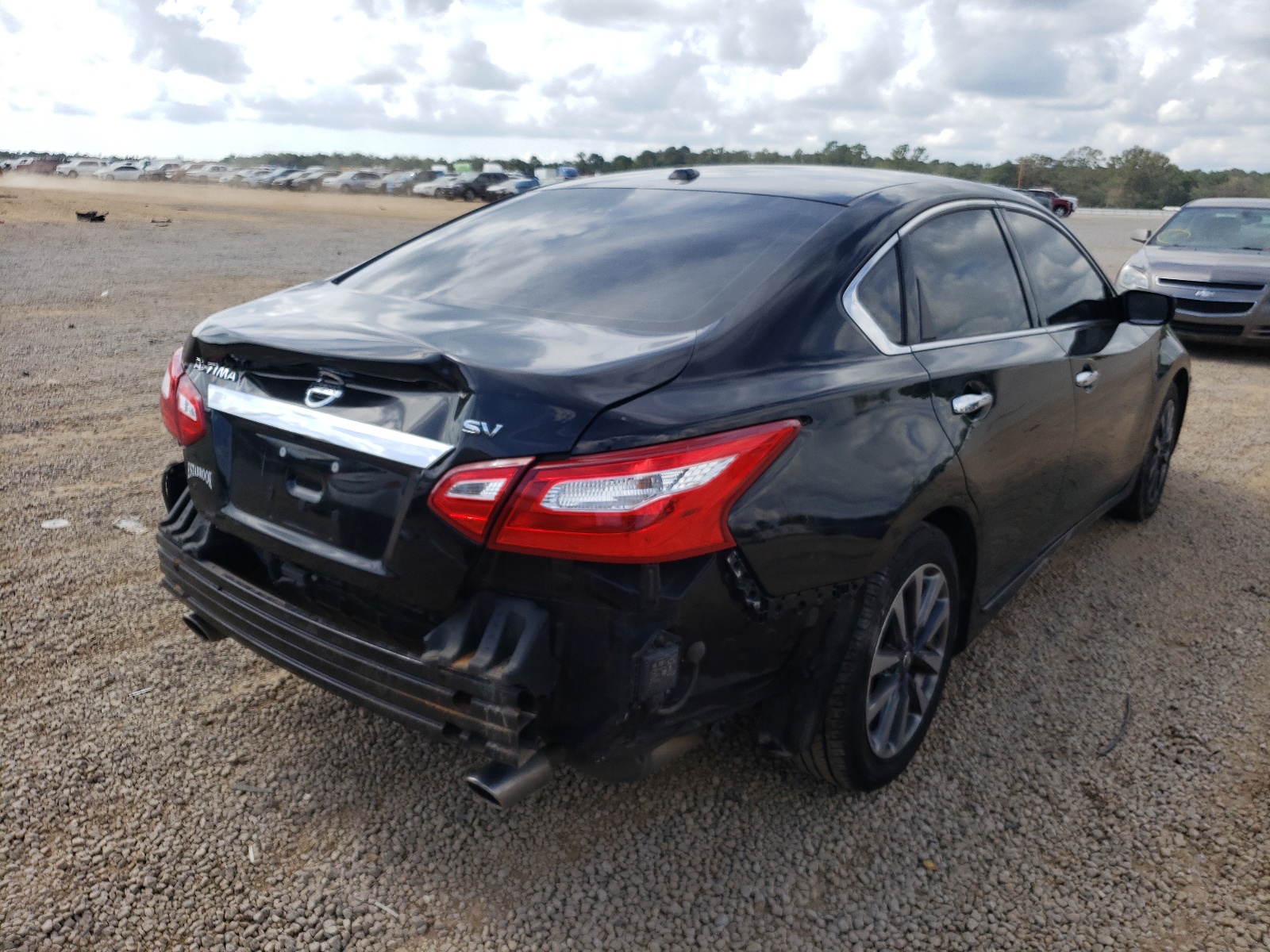 Photo 4 from auction – 2017 NISSAN ALTIMA with VIN 1N4AL3AP6HC197488