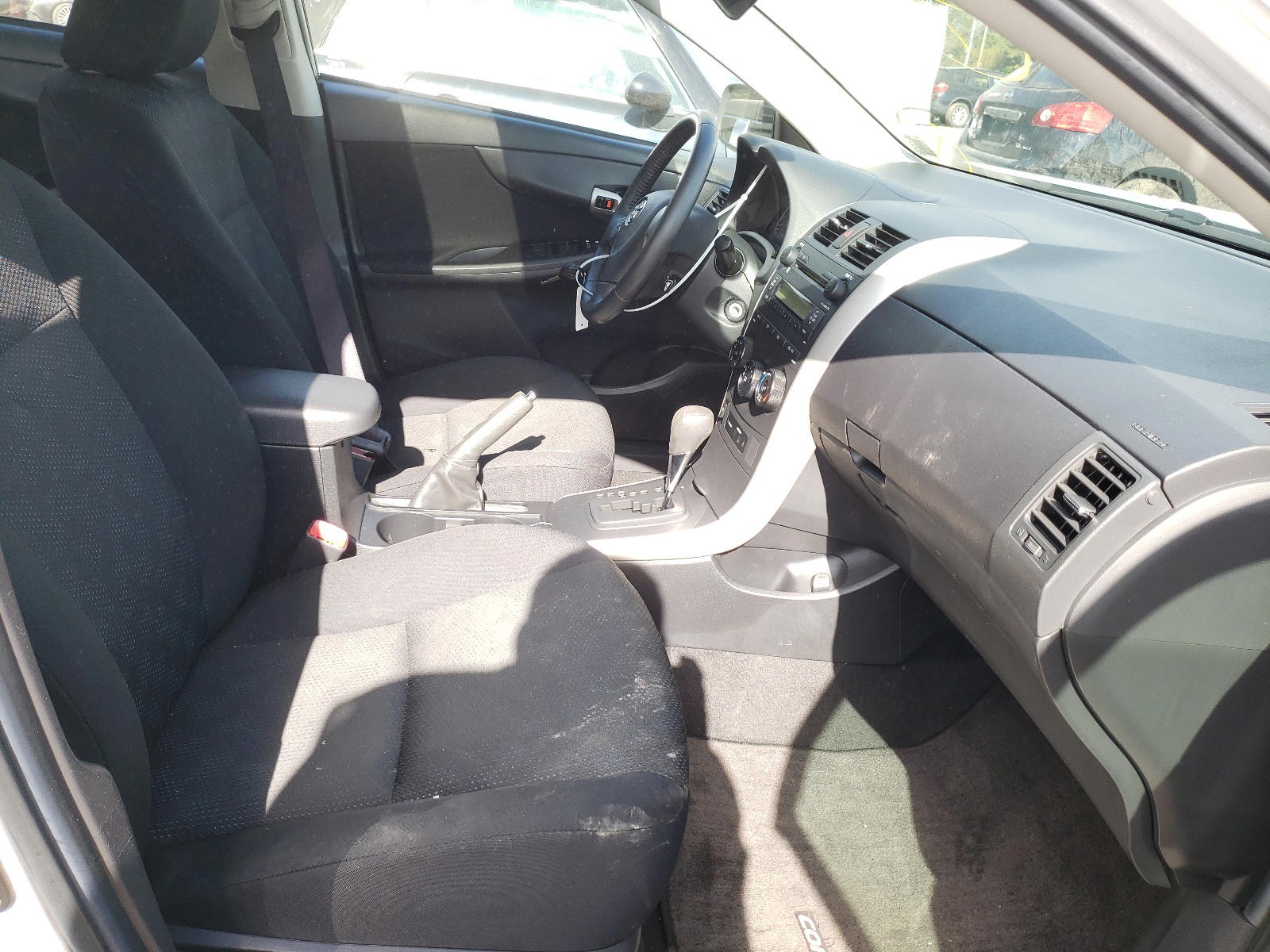 Photo 5 from auction – 2009 TOYOTA COROLLA BA with VIN 2T1BU40E99C103727