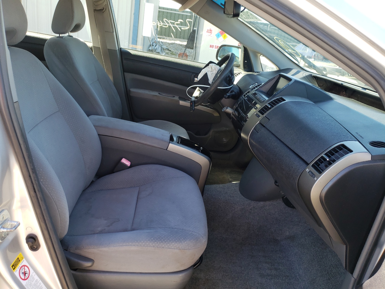 Photo 5 from auction – 2008 TOYOTA PRIUS with VIN JTDKB20U187714658