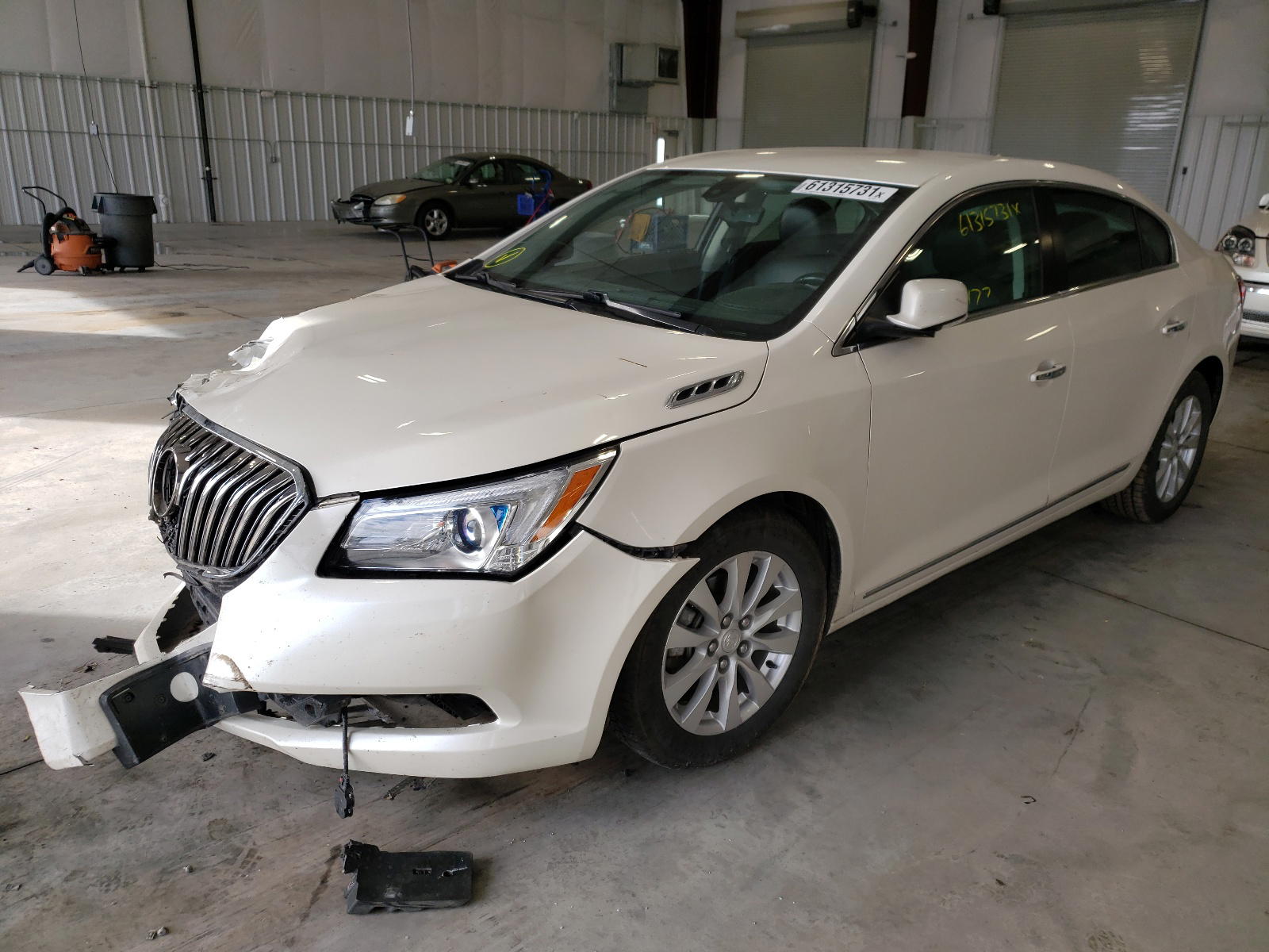 Photo 2 from auction – 2014 BUICK LACROSSE with VIN 1G4GB5GR7EF102728