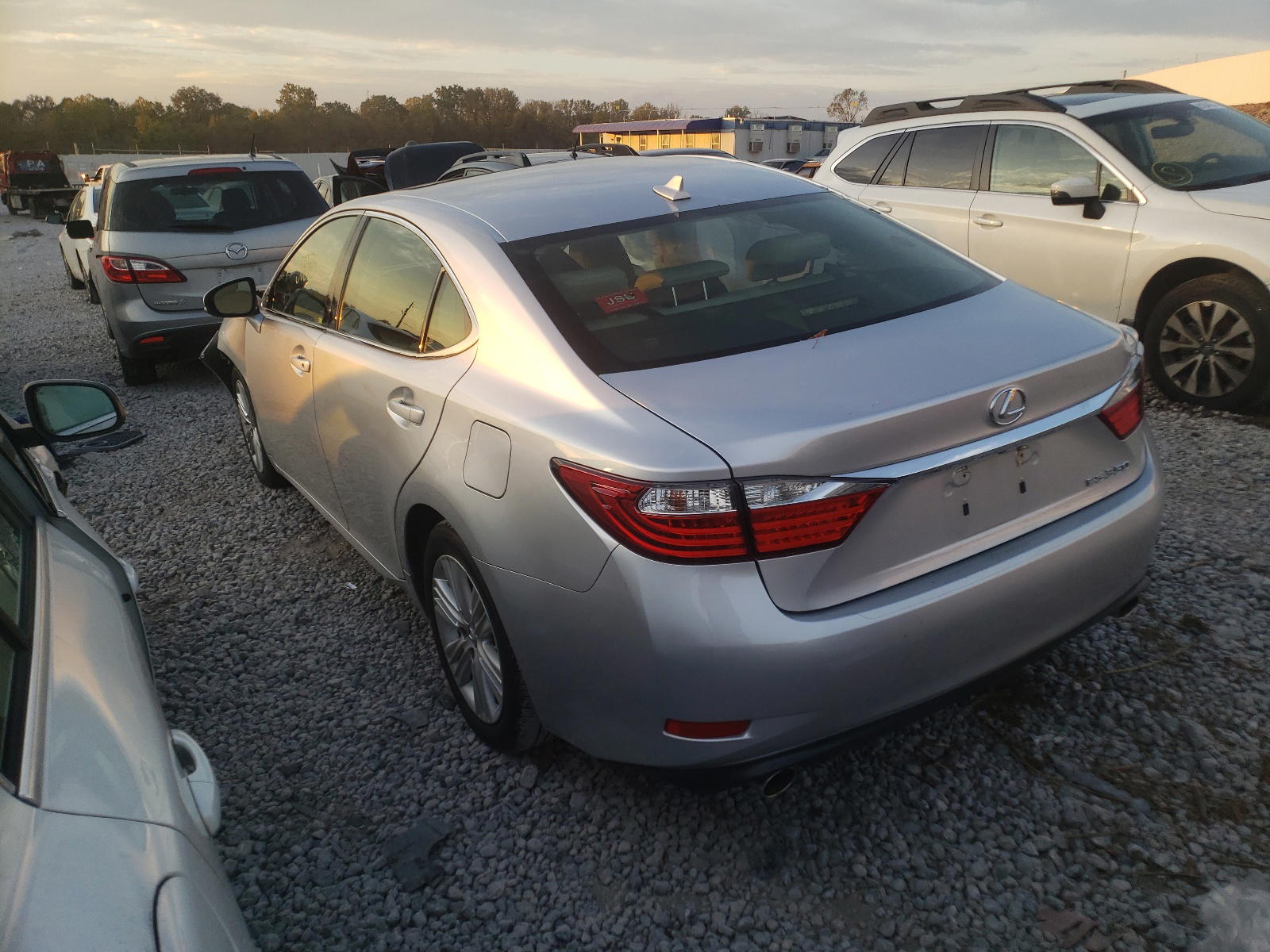 Photo 3 from auction – 2014 LEXUS ES 350 with VIN JTHBK1GG3E2143790