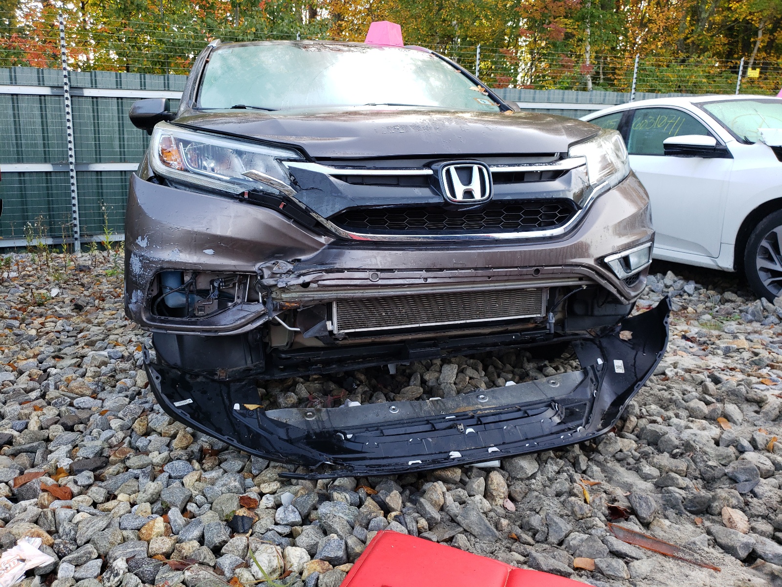 Photo 9 from auction – 2015 HONDA CR-V EX with VIN 2HKRM4H57FH696242