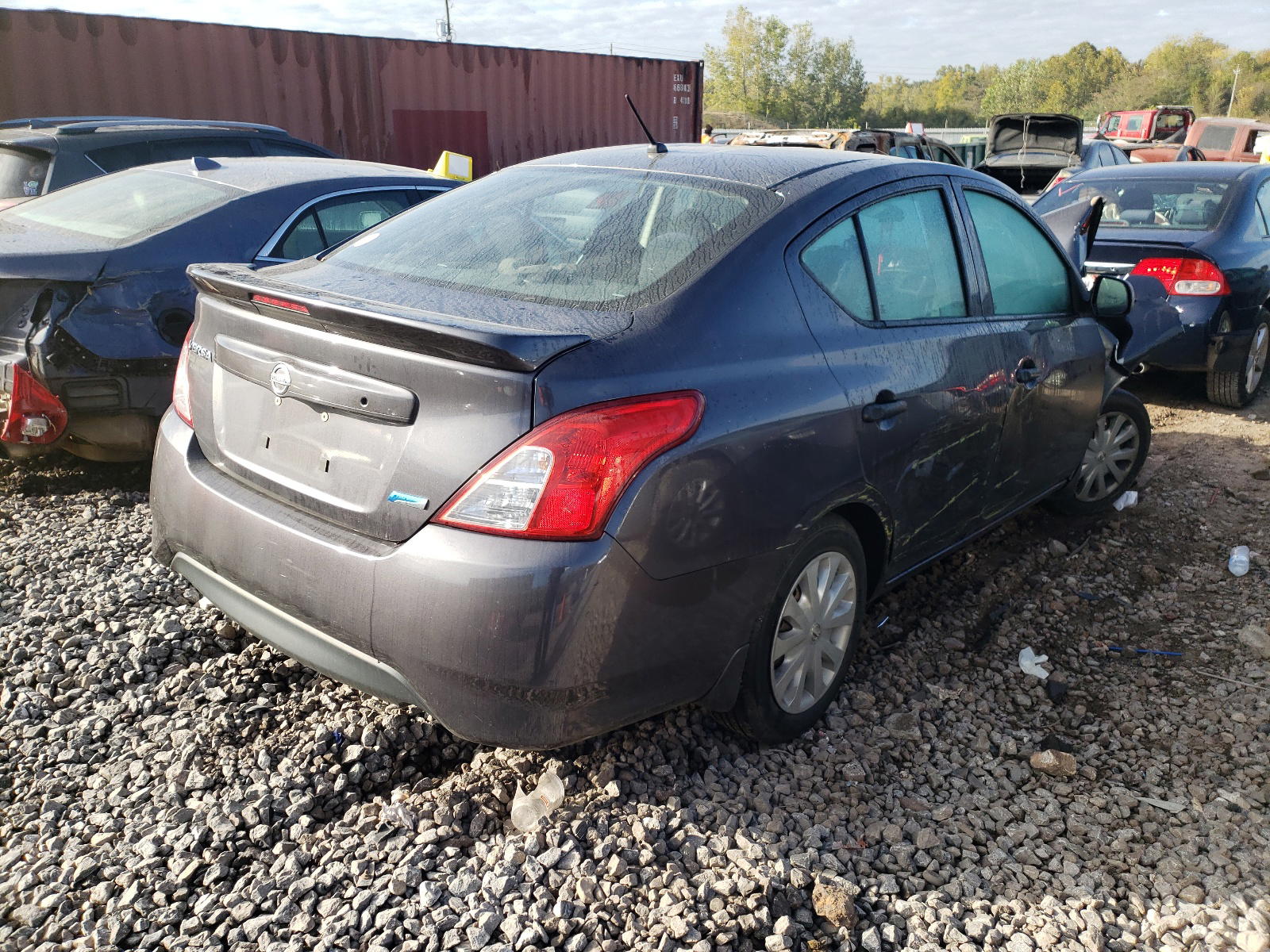 Photo 4 from auction – 2015 NISSAN VERSA S with VIN 3N1CN7AP4FL833737