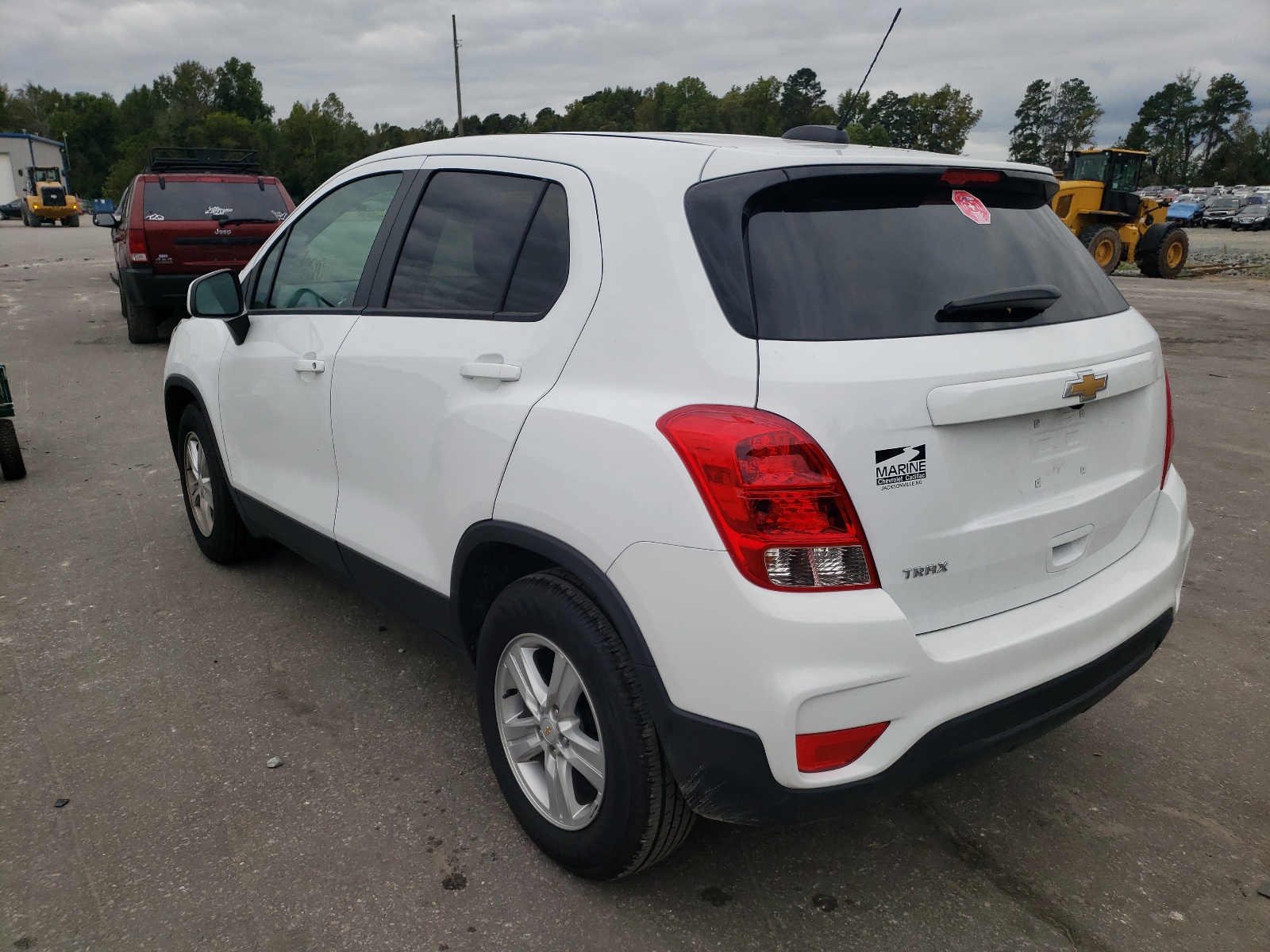 Photo 3 from auction – 2021 CHEVROLET TRAX LS with VIN KL7CJKSB1MB332699