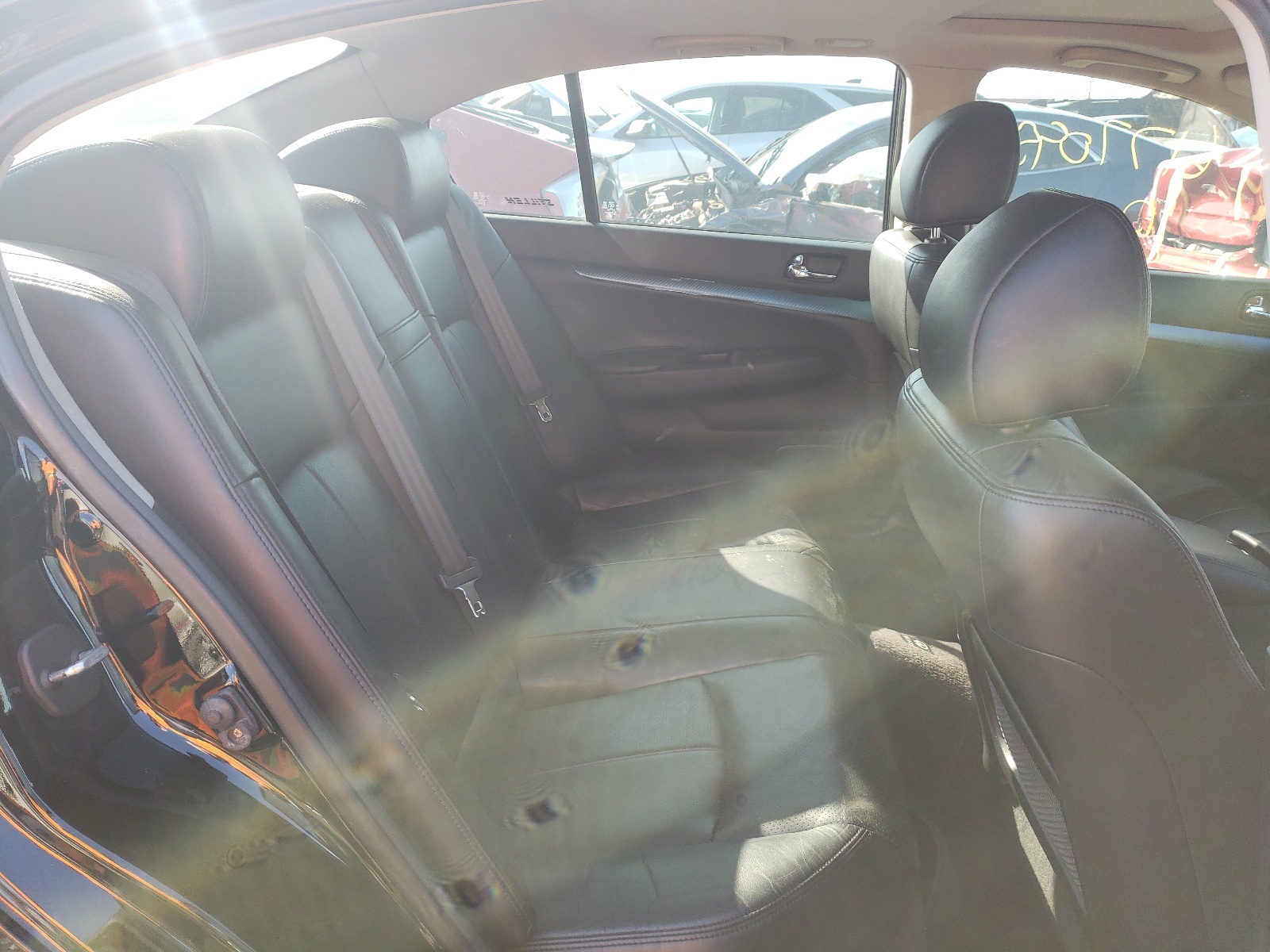 Photo 6 from auction – 2011 INFINITI G37 with VIN JN1CV6AR8BM354619