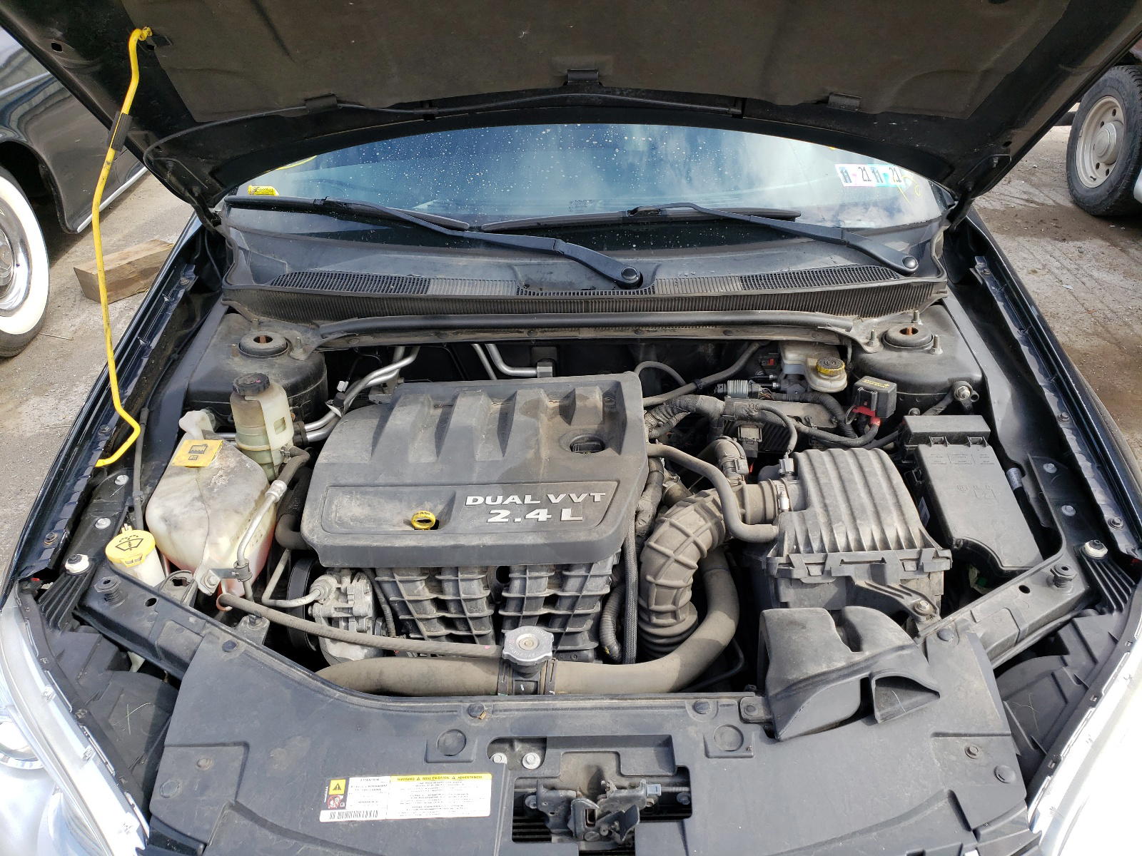 Photo 7 from auction – 2011 CHRYSLER 200 TOURIN with VIN 1C3BC1FB2BN611656