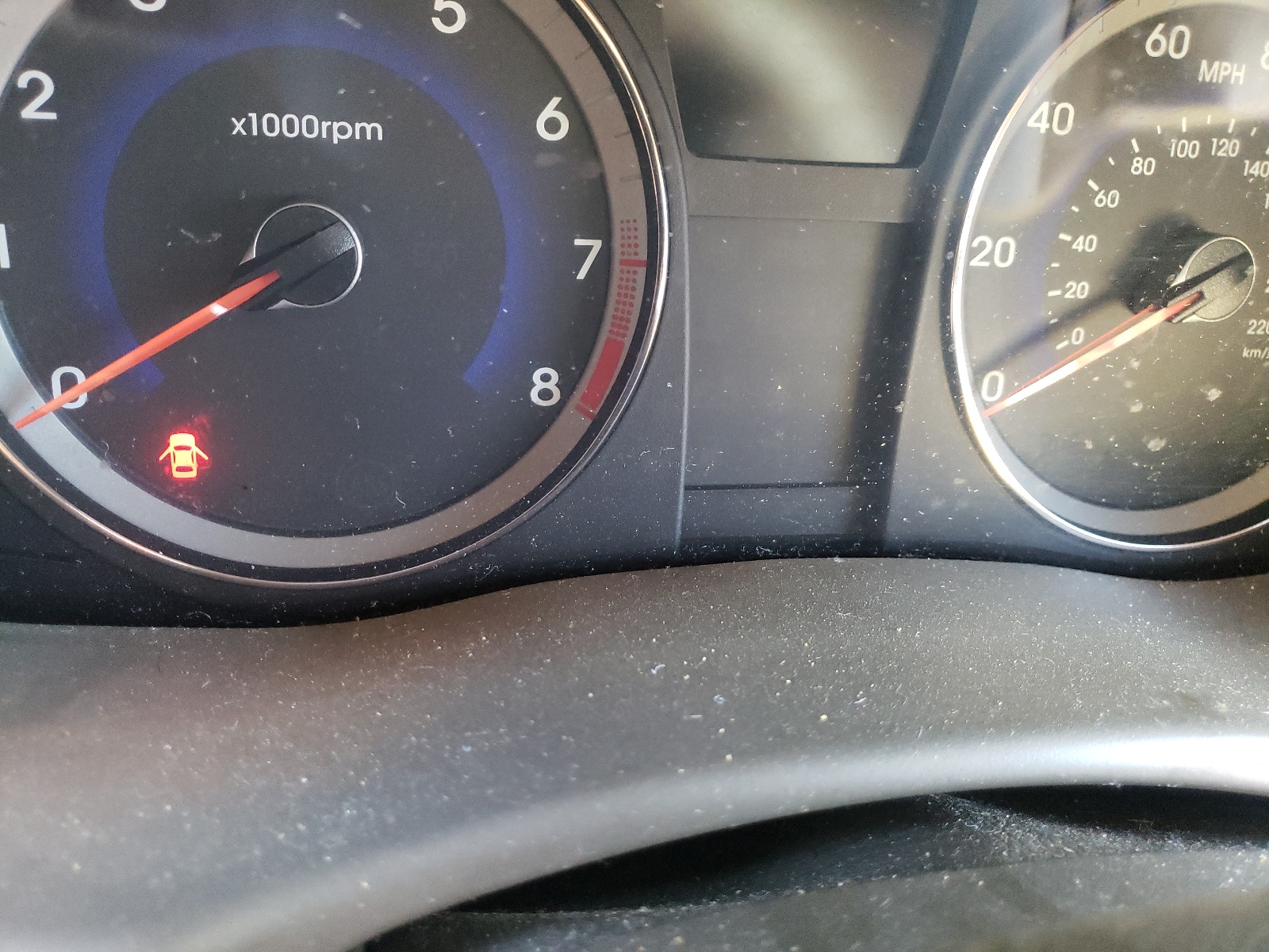 Photo 8 from auction – 2014 HYUNDAI ACCENT GLS with VIN KMHCT4AE6EU733459