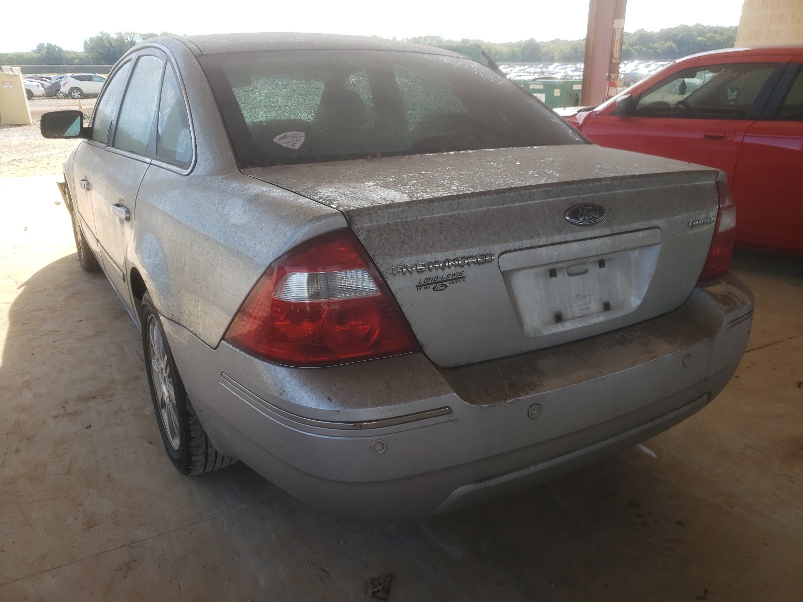 Photo 3 from auction – 2006 FORD FIVE HUNDR with VIN 1FAFP25196G137303