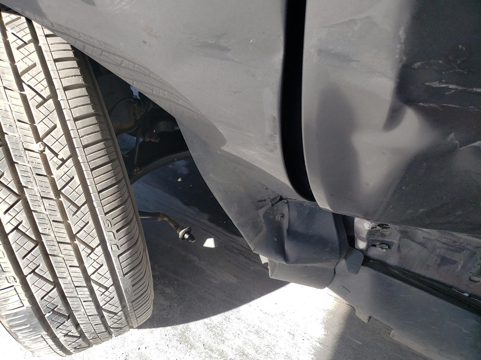 Photo 10 from auction – 2010 FORD EDGE LIMIT with VIN 2FMDK3KC2ABB74328