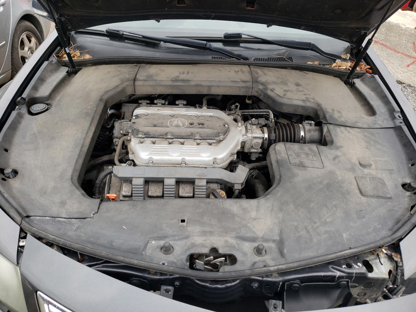 Photo 7 from auction – 2012 ACURA TL with VIN 19UUA8F57CA018057