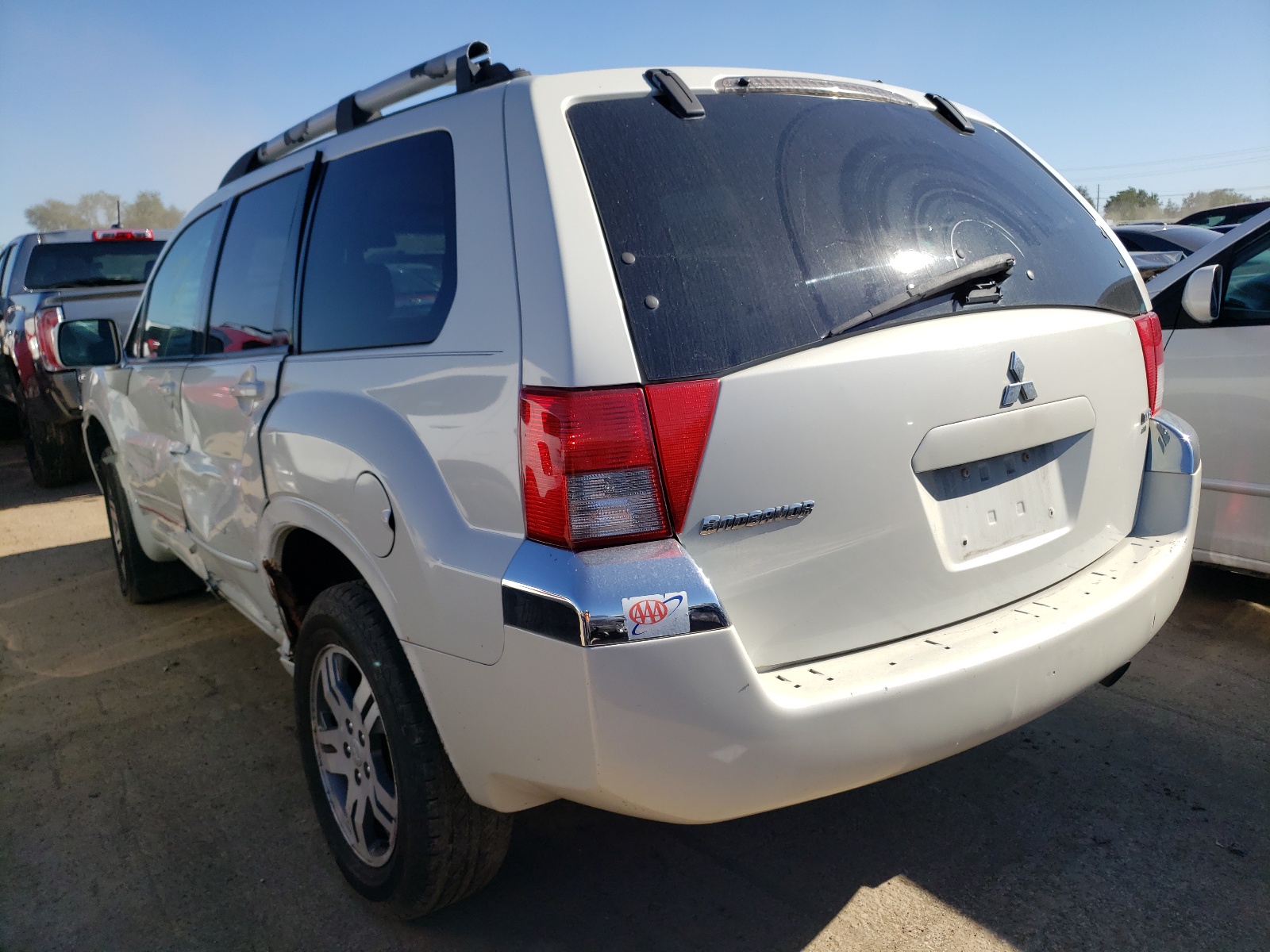 Photo 3 from auction – 2004 MITSUBISHI ENDEAVOR X with VIN 4A4MN31SX4E075083