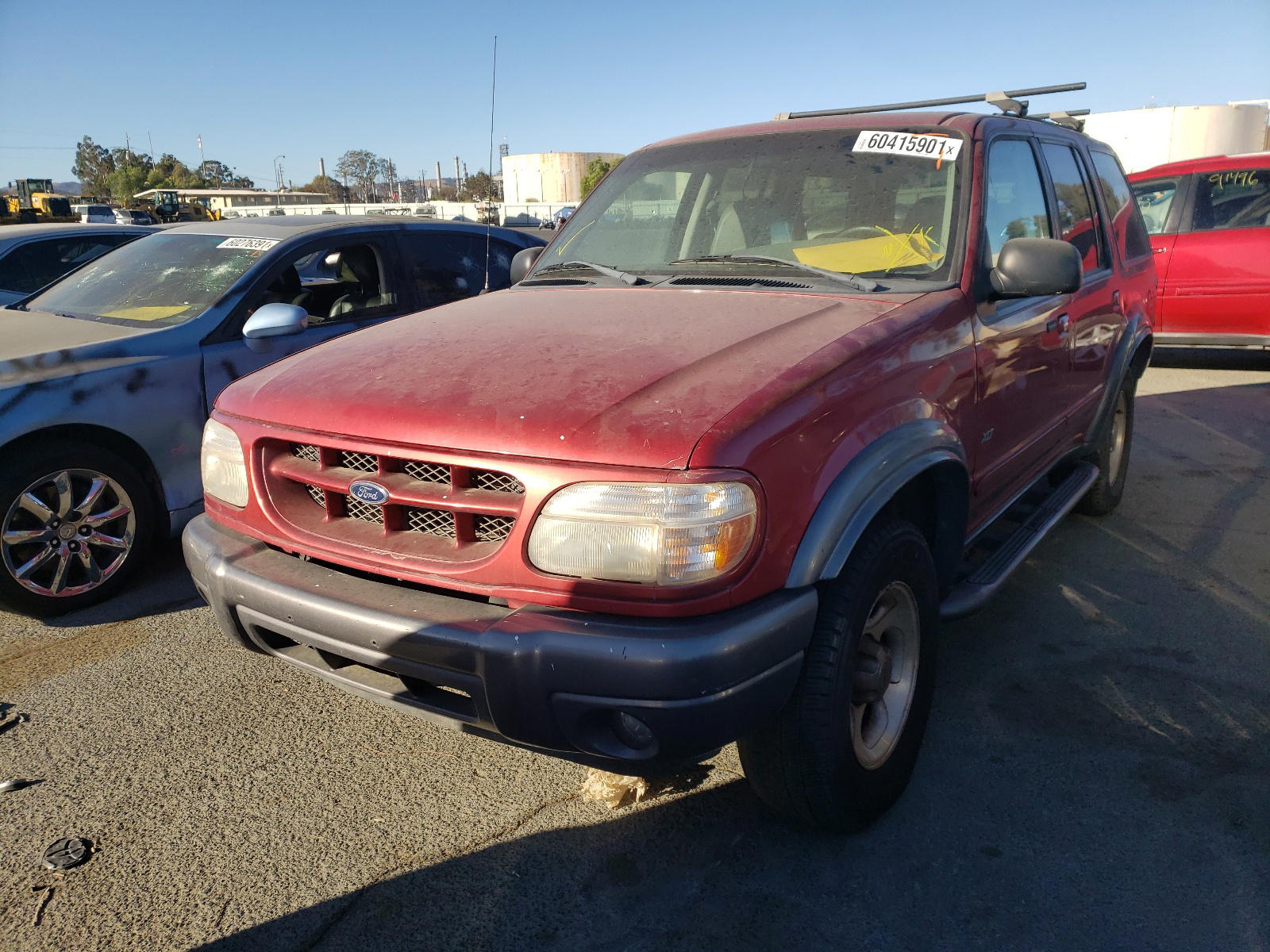Photo 2 from auction – 2001 FORD EXPLORER X with VIN 1FMZU73E01ZA47811
