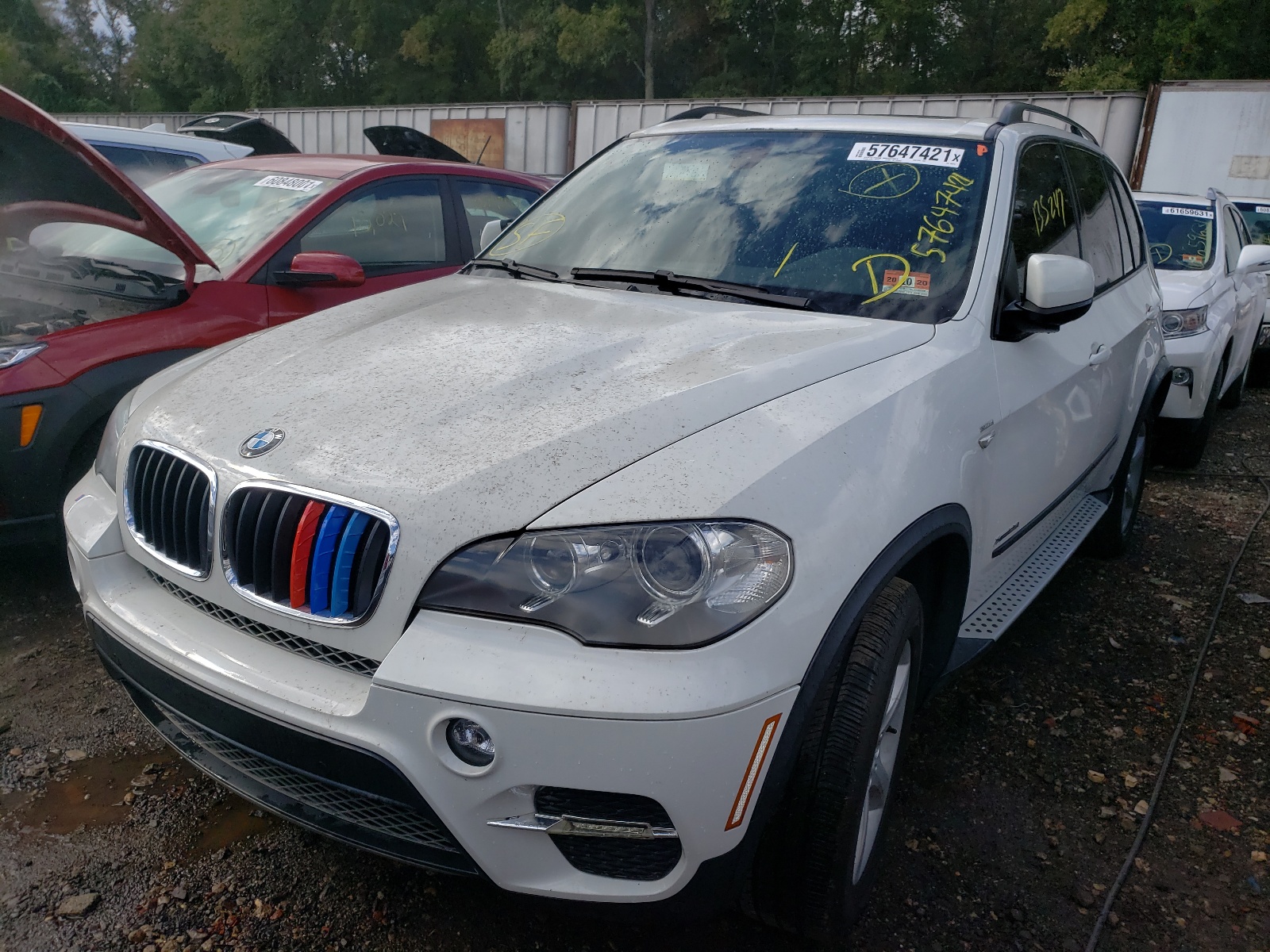 Photo 2 from auction – 2013 BMW X5 XDRIVE3 with VIN 5UXZV4C56D0B05219
