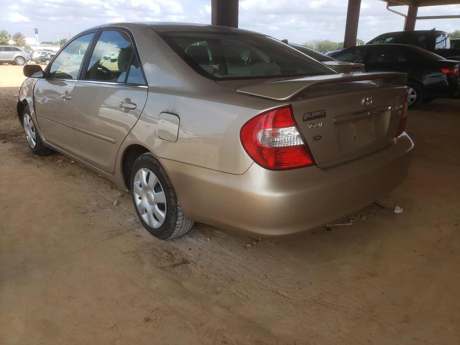 Photo 3 from auction – 2004 TOYOTA CAMRY LE with VIN 4T1BE32K14U934091
