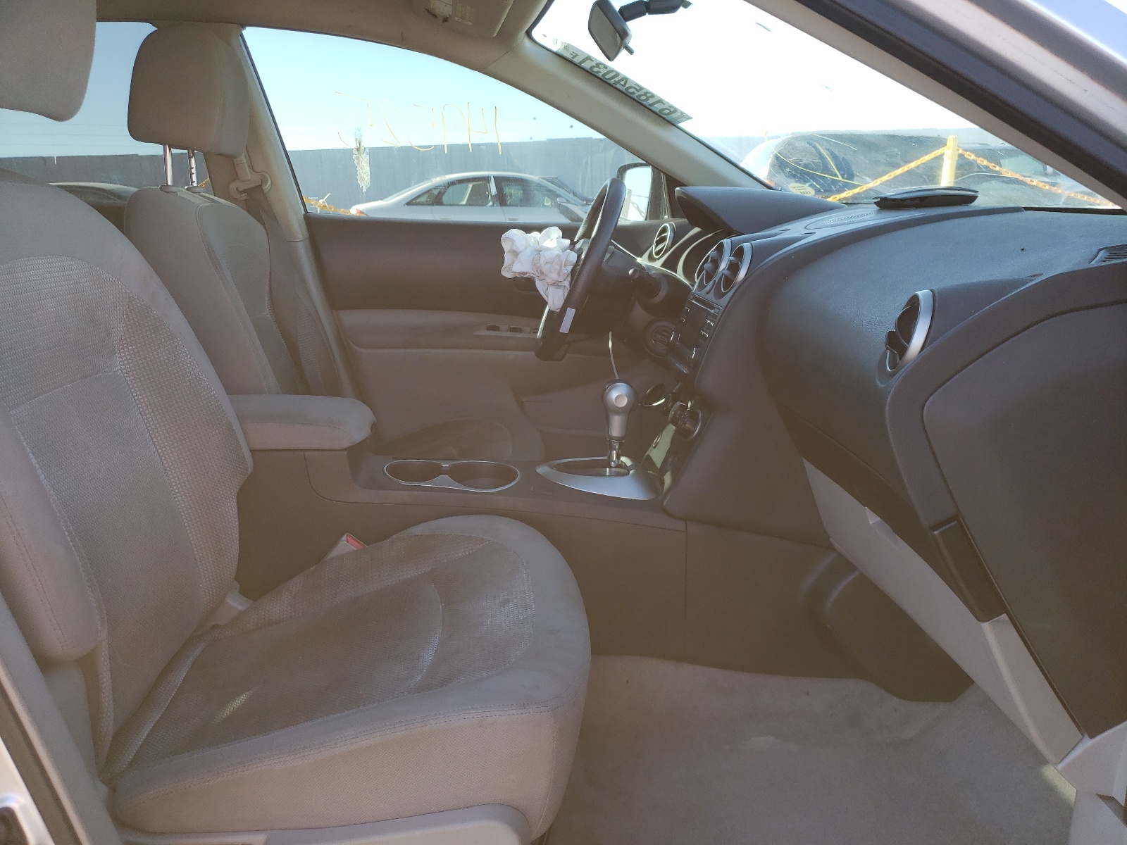 Photo 5 from auction – 2013 NISSAN ROGUE S with VIN JN8AS5MV4DW600528