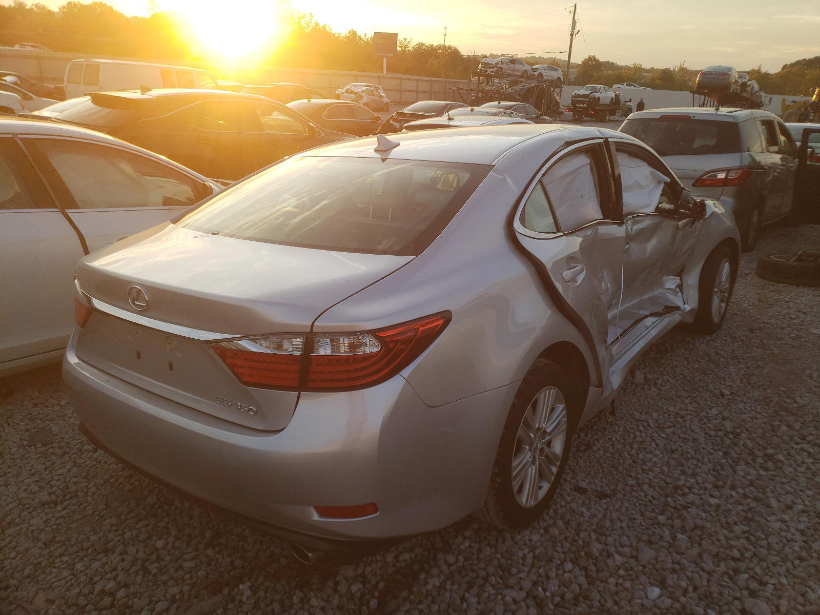 Photo 4 from auction – 2014 LEXUS ES 350 with VIN JTHBK1GG3E2143790