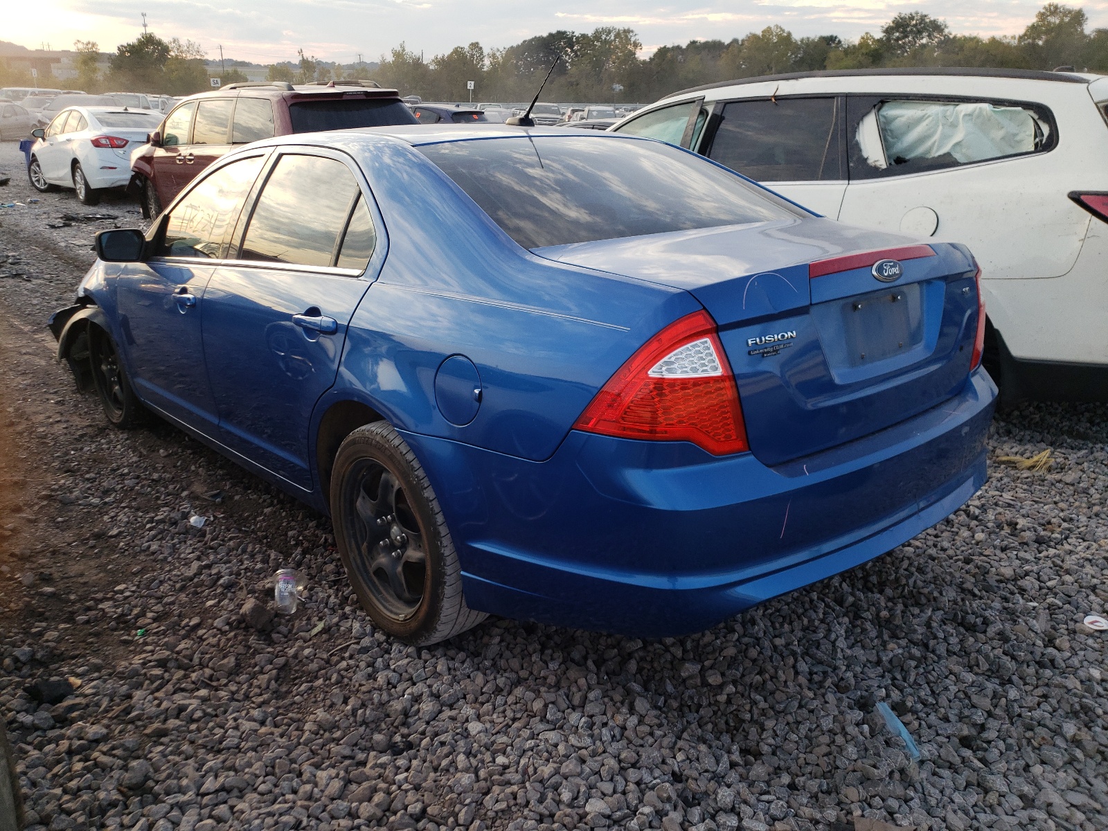 Photo 3 from auction – 2011 FORD FUSION SE with VIN 3FAHP0HA0BR312422
