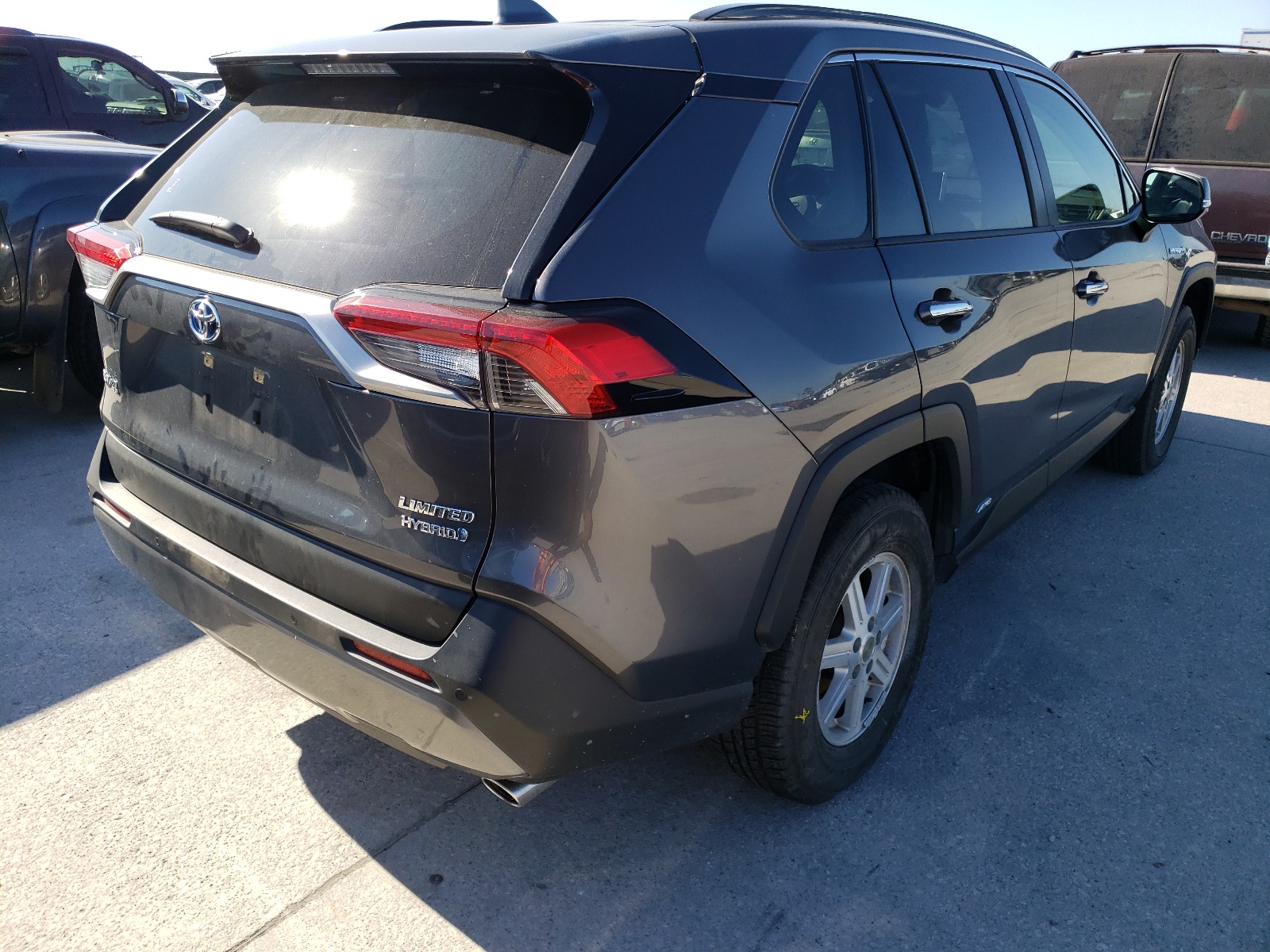 Photo 4 from auction – 2020 TOYOTA RAV4 LIMIT with VIN JTMD6RFV3LD001843
