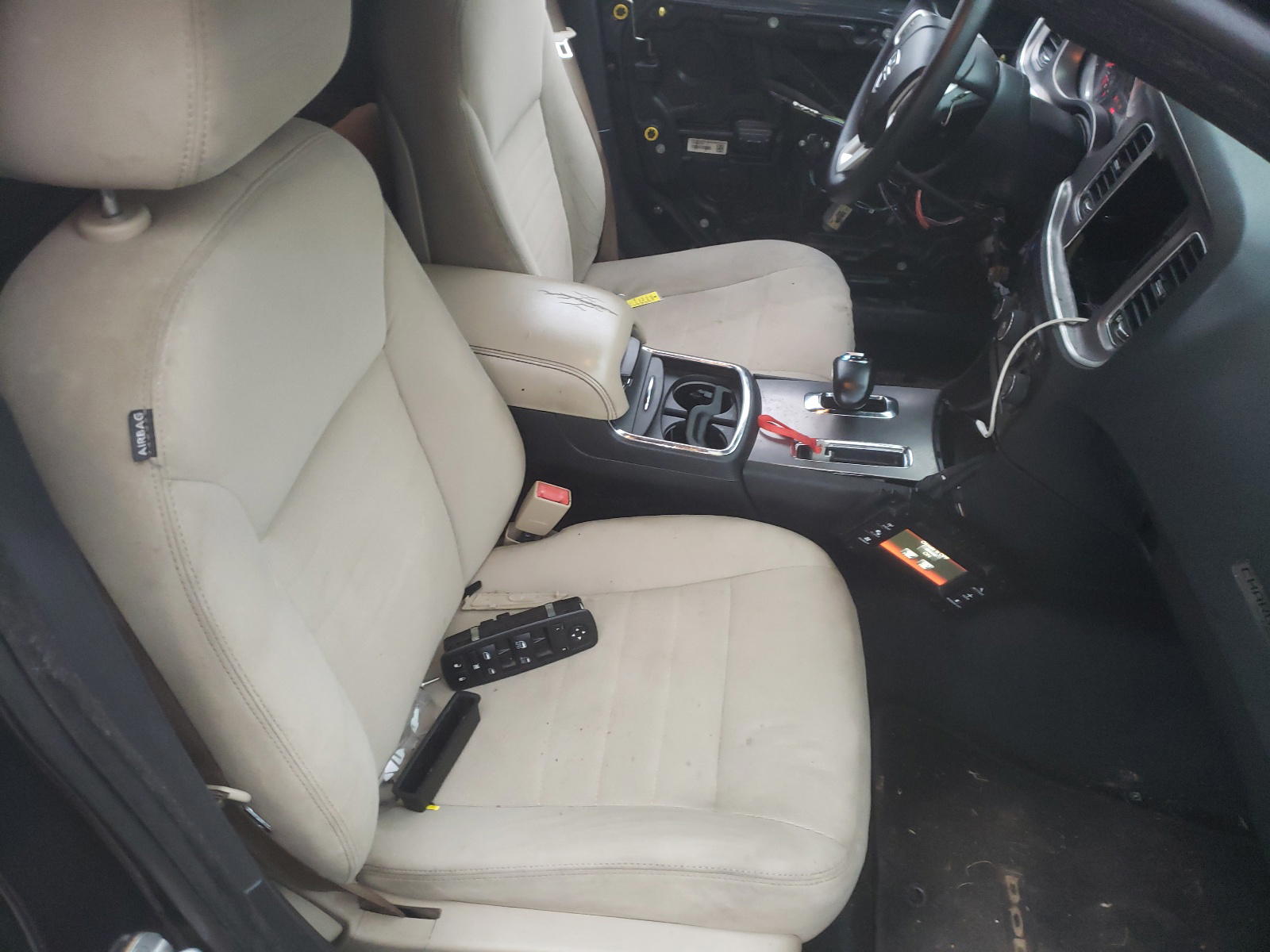 Photo 5 from auction – 2012 DODGE CHARGER SE with VIN 2C3CDXBG6CH159467