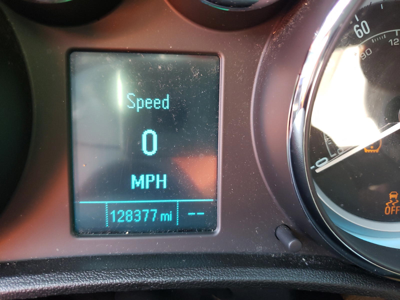 Photo 8 from auction – 2014 BUICK VERANO CON with VIN 1G4PR5SK3E4184622