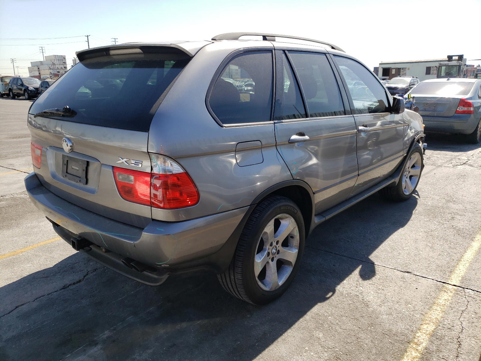 Photo 4 from auction – 2006 BMW X5 with VIN 5UXFB53546LV26128