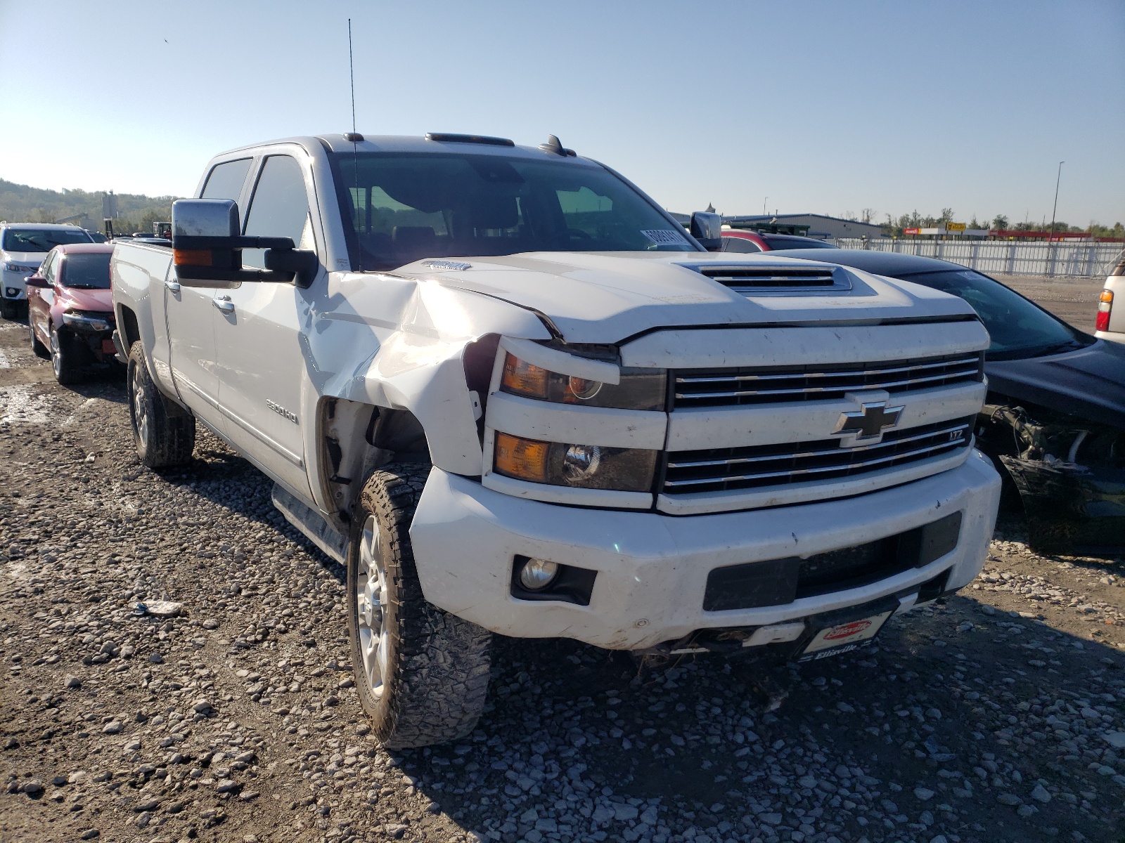 Photo 1 from auction – 2018 CHEVROLET SILVERADO with VIN 1GC1KWEY7JF246297