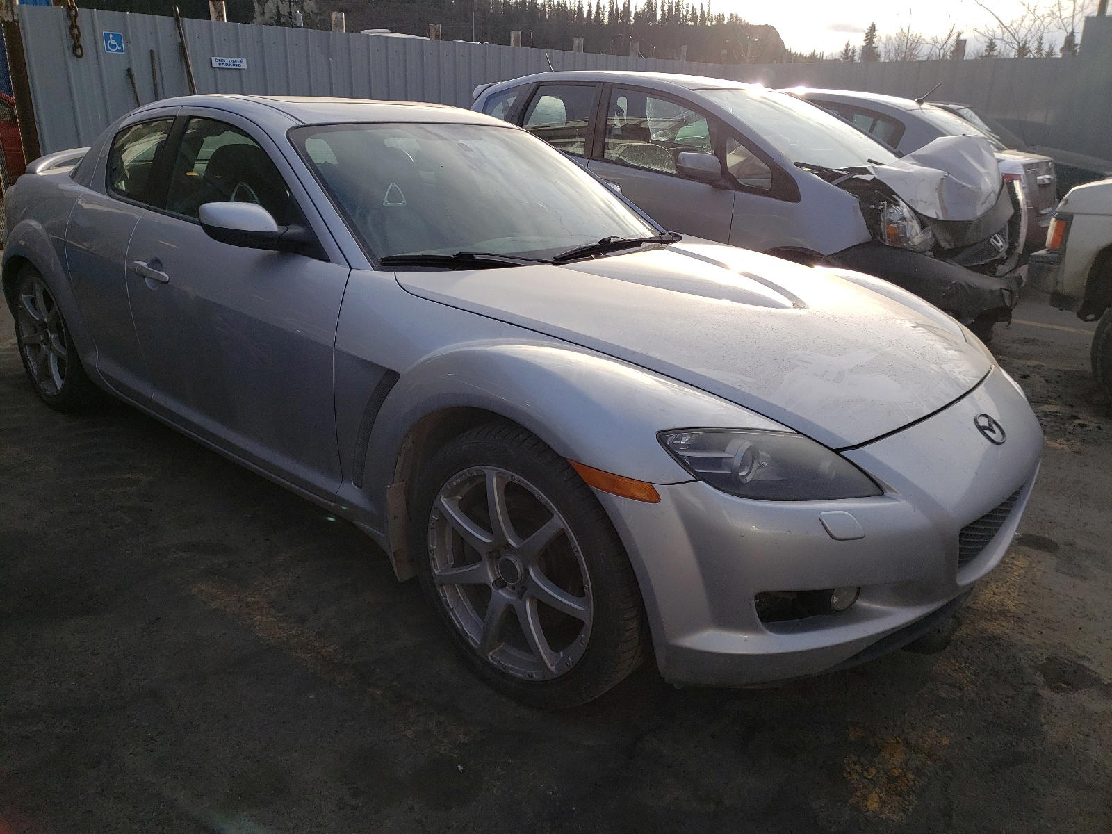 MAZDA RX8 2007 with VIN JM1FE173370211284 - Photo from auction
