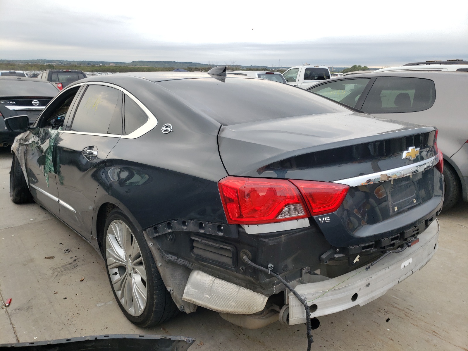 Photo 3 from auction – 2015 CHEVROLET IMPALA LTZ with VIN 2G1165S32F9133955