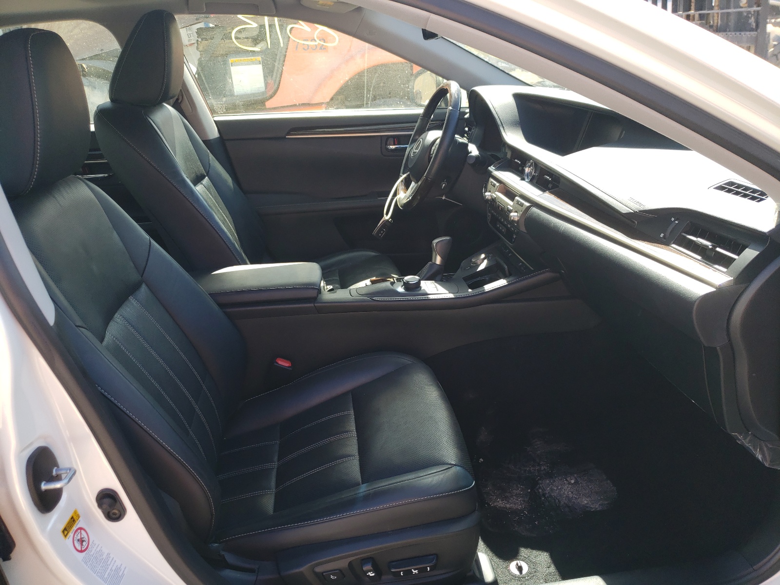 Zdjęcie 5 z aukcji – 2016 LEXUS ES 350 z VIN JTHBK1GG3G2225909