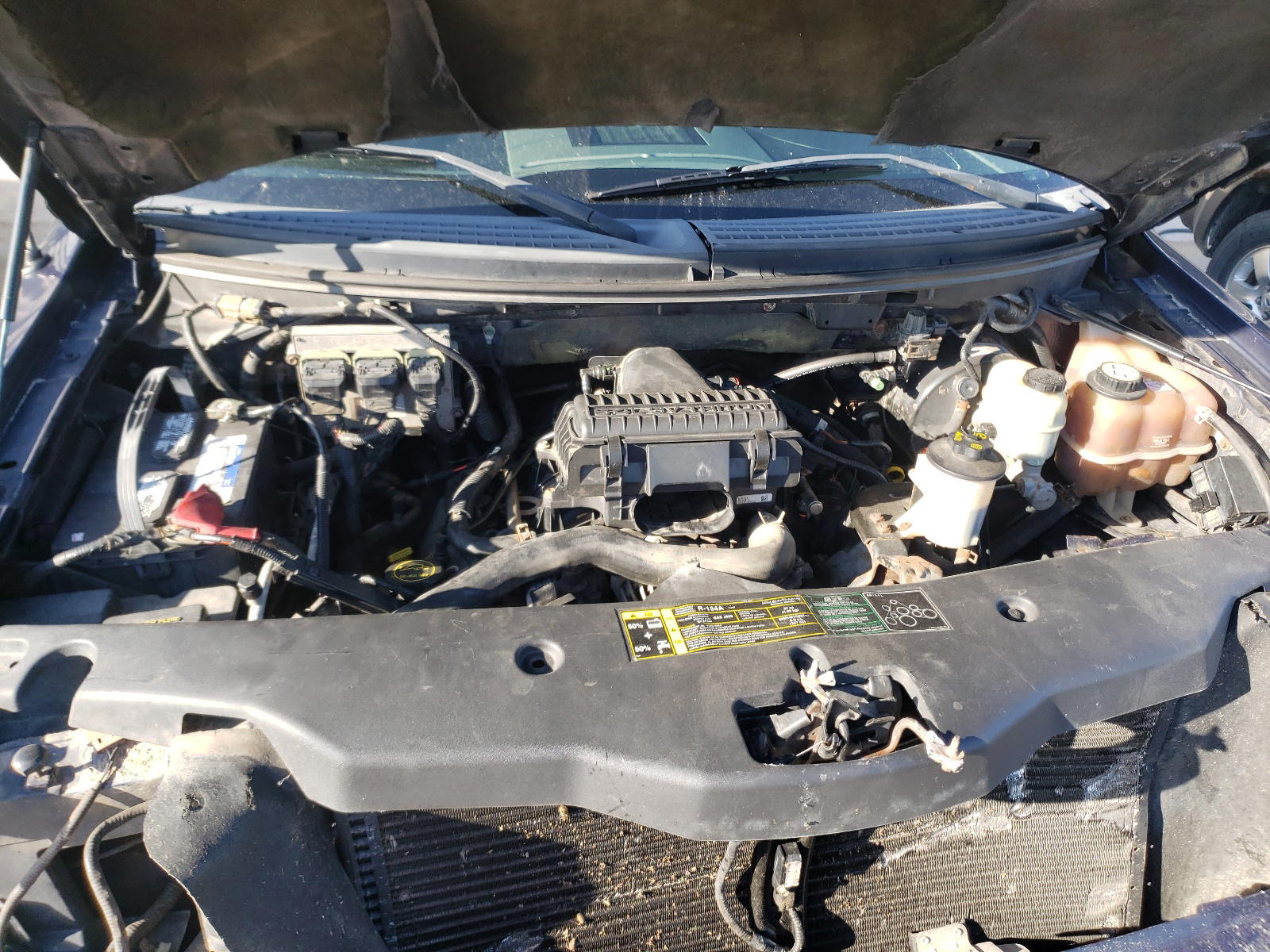 Photo 7 from auction – 2004 FORD F150 with VIN 1FTRF14574NA69651