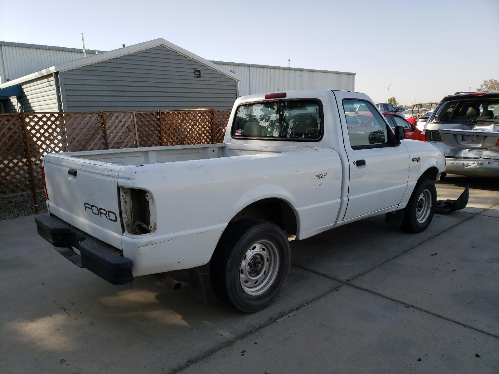 Photo 4 from auction – 1994 FORD RANGER with VIN 1FTCR10A7RUD02487