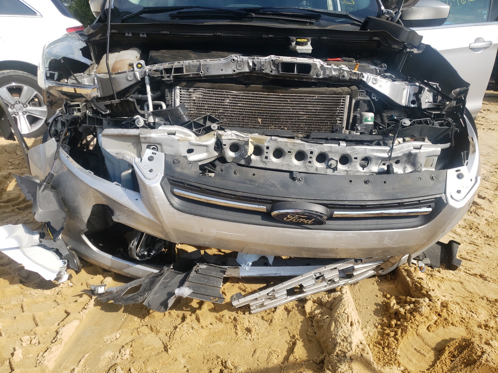 Photo 9 from auction – 2016 FORD ESCAPE SE with VIN 1FMCU0G94GUC20990