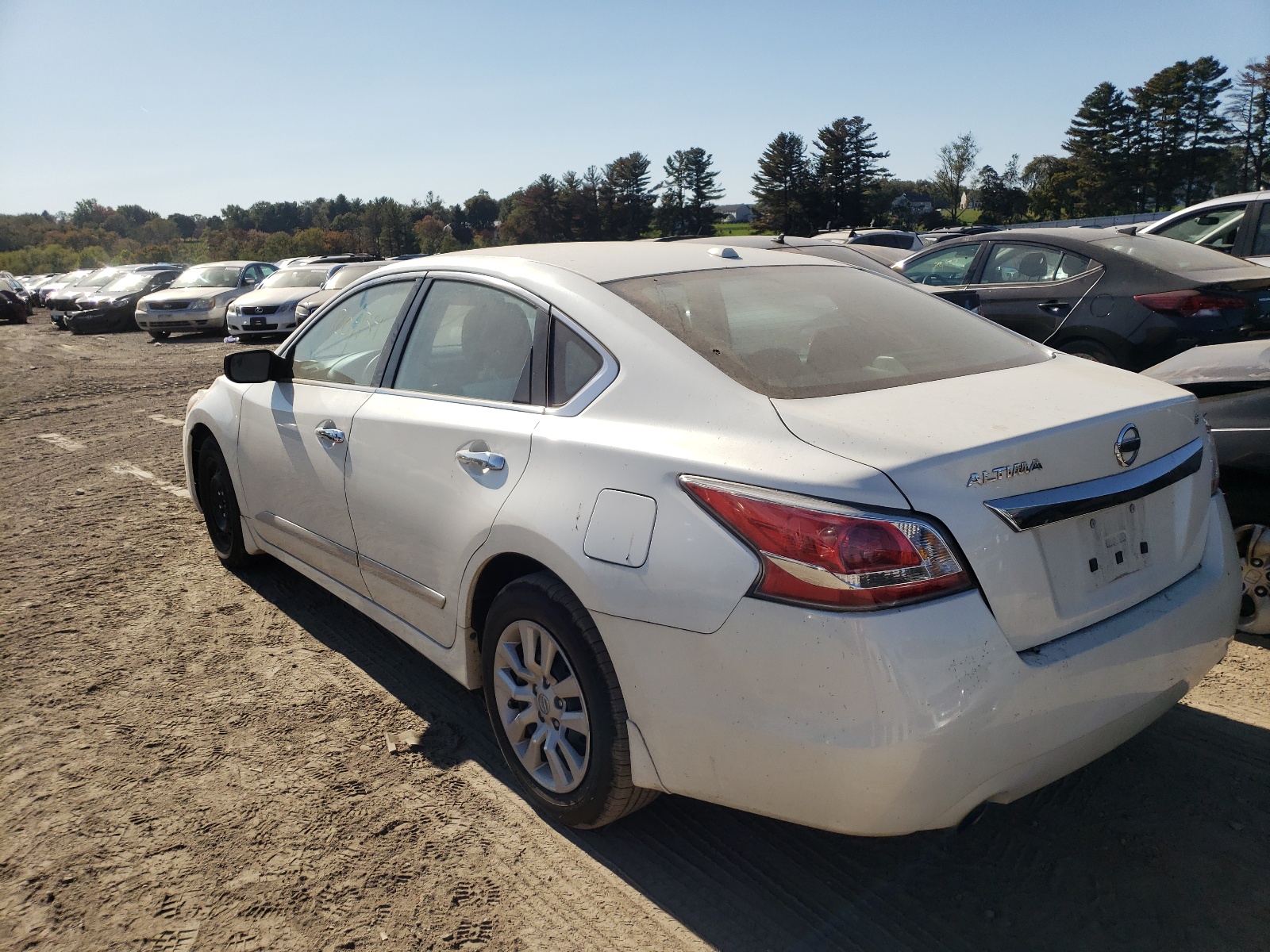Photo 3 from auction – 2015 NISSAN ALTIMA 2.5 with VIN 1N4AL3AP9FC171495