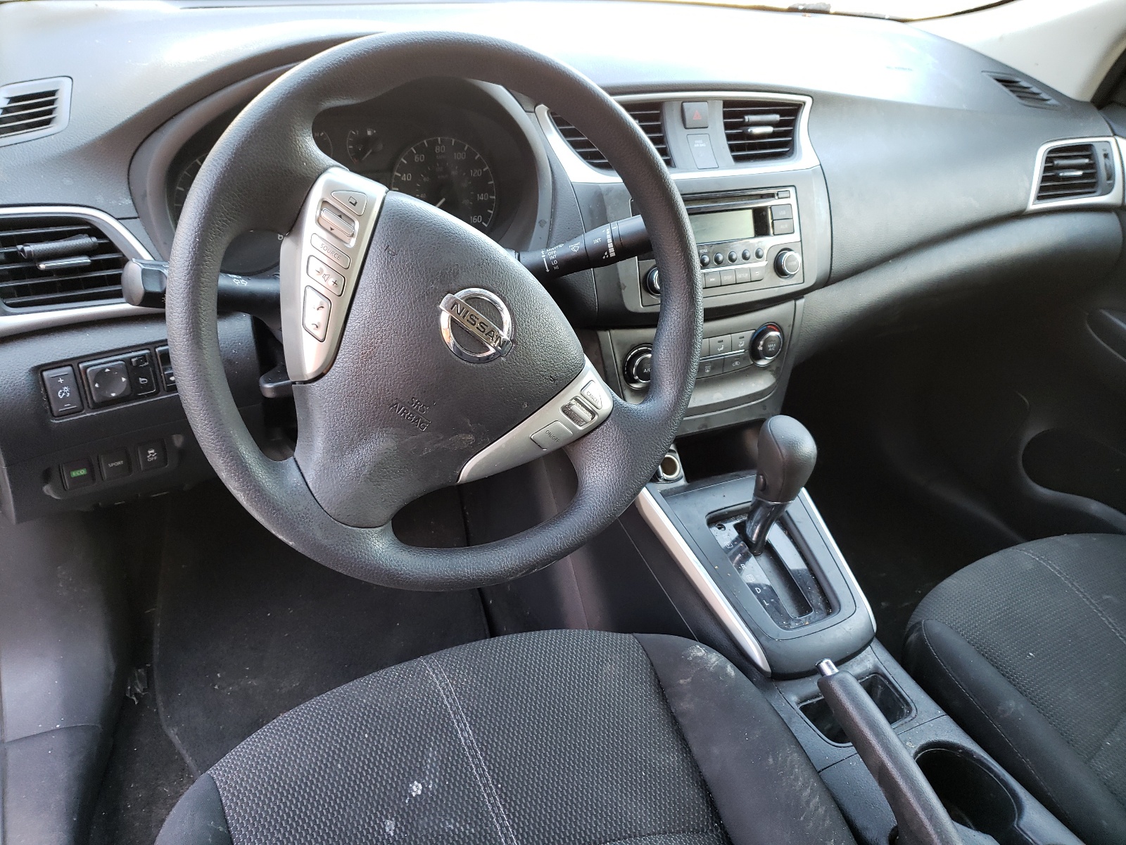 Photo 9 from auction – 2016 NISSAN SENTRA S with VIN 3N1AB7AP0GY284445