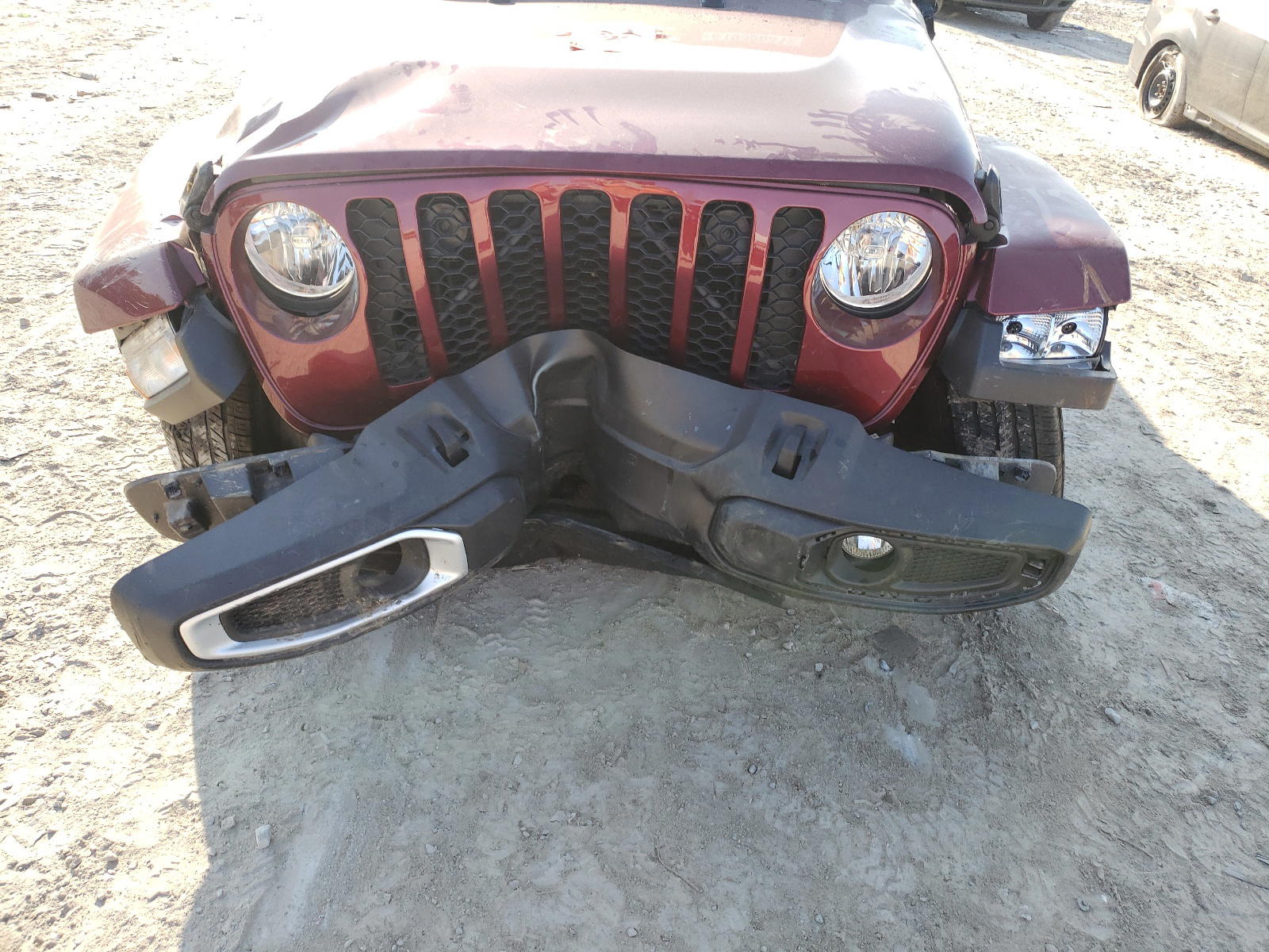 Photo 9 from auction – 2021 JEEP GLADIATOR with VIN 1C6HJTAG1ML542832