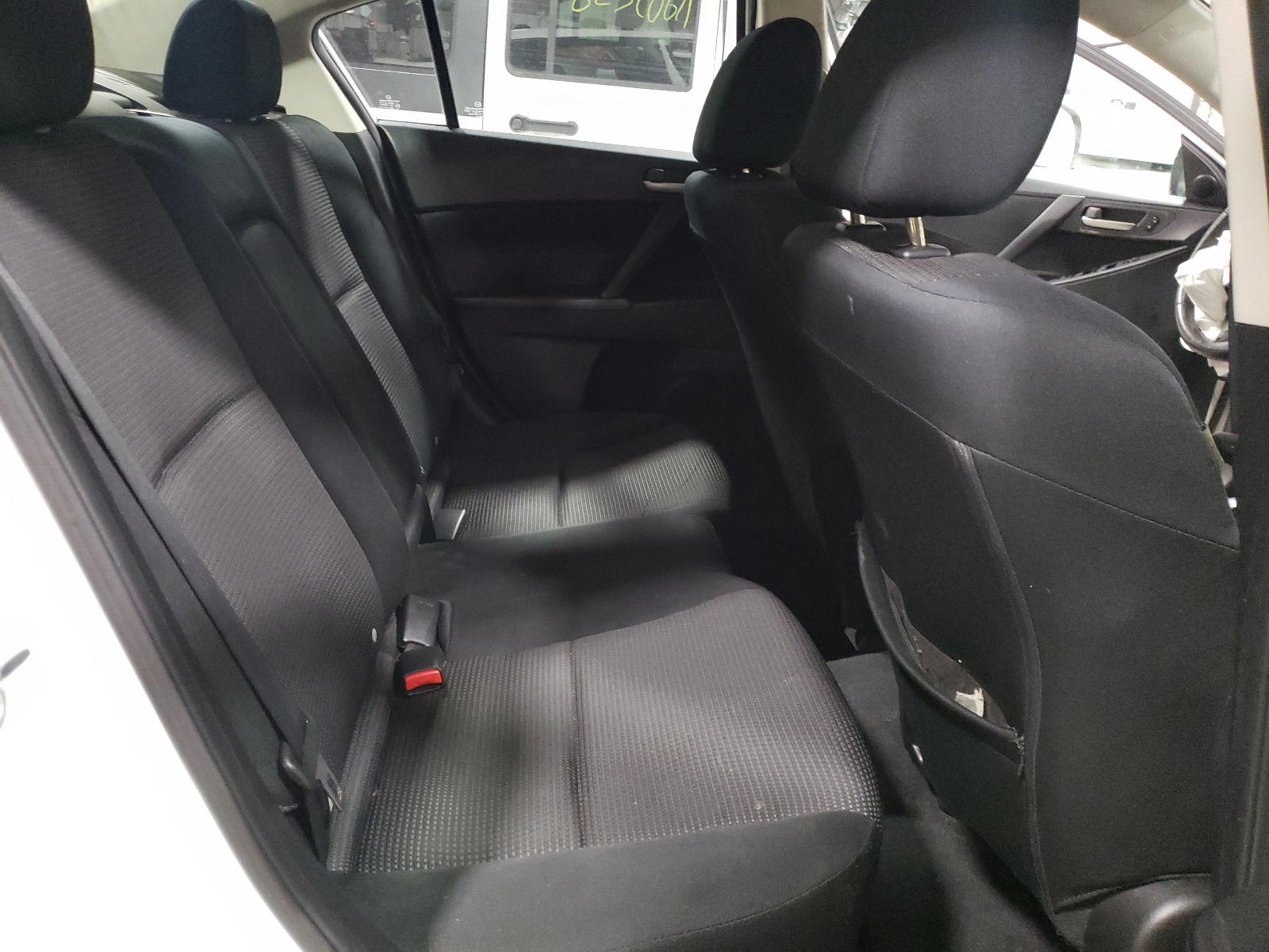 Photo 6 from auction – 2012 MAZDA 3 I with VIN JM1BL1V83C1684755