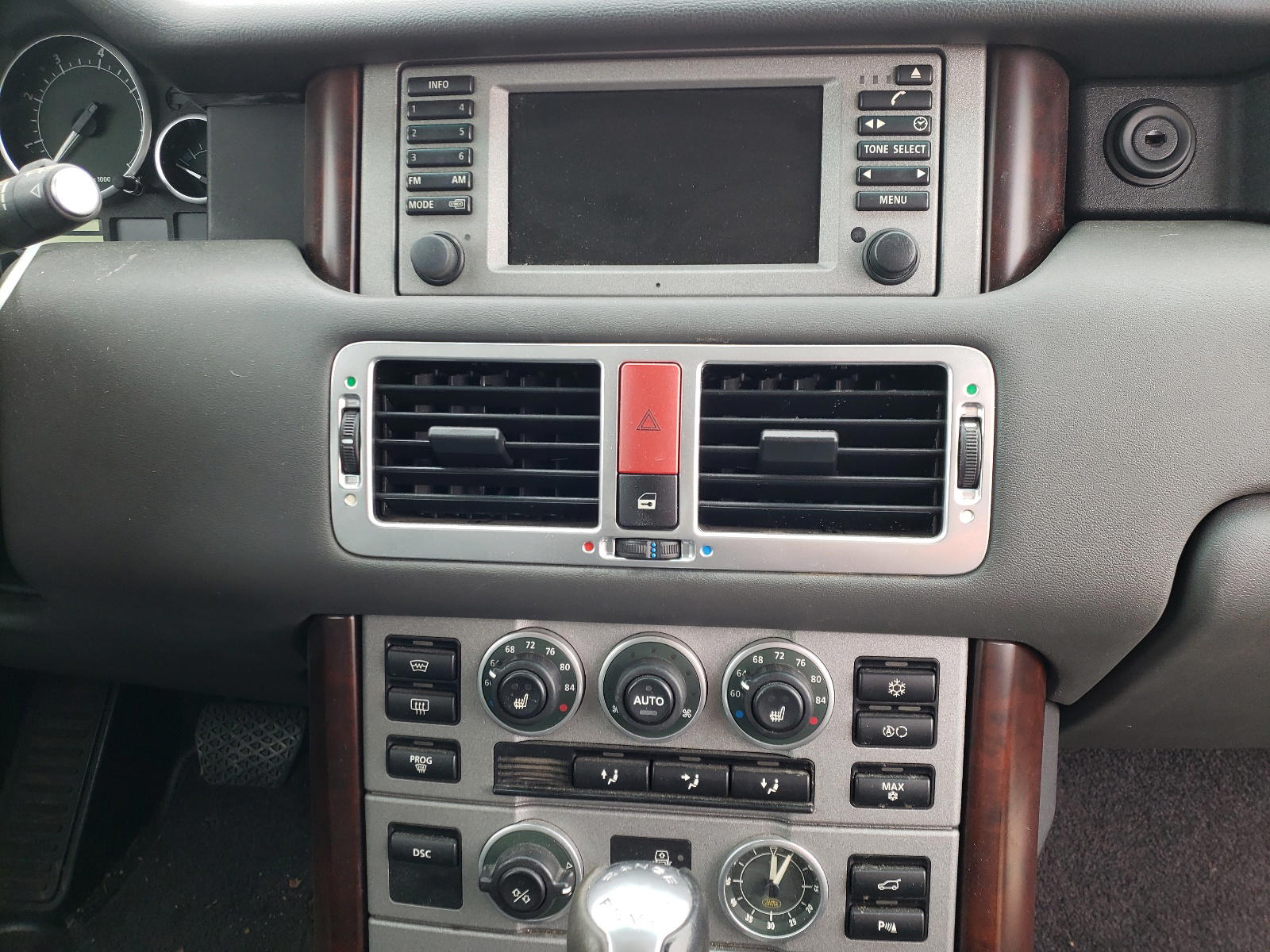 Photo 9 from auction – 2003 LAND ROVER RANGE ROVE with VIN SALME11443A117940