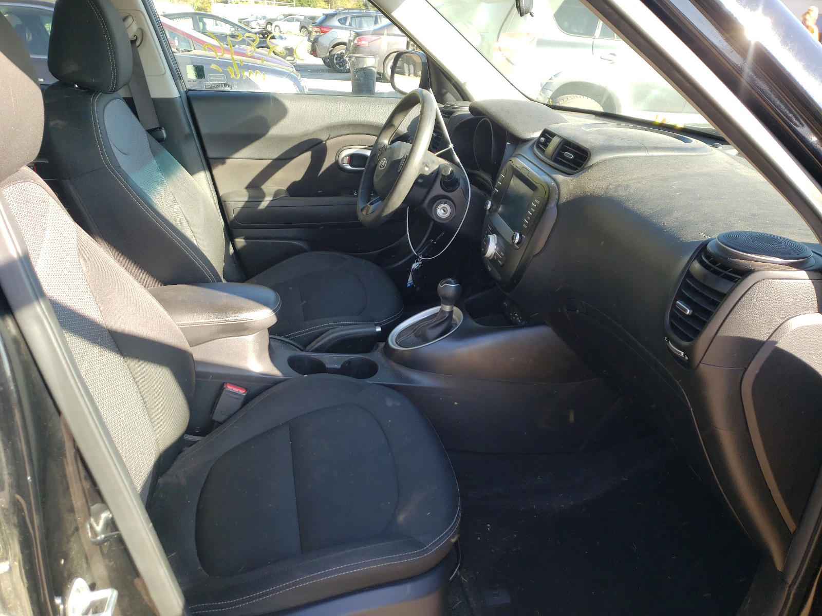 Photo 5 from auction – 2019 KIA SOUL + with VIN KNDJP3A53K7648874