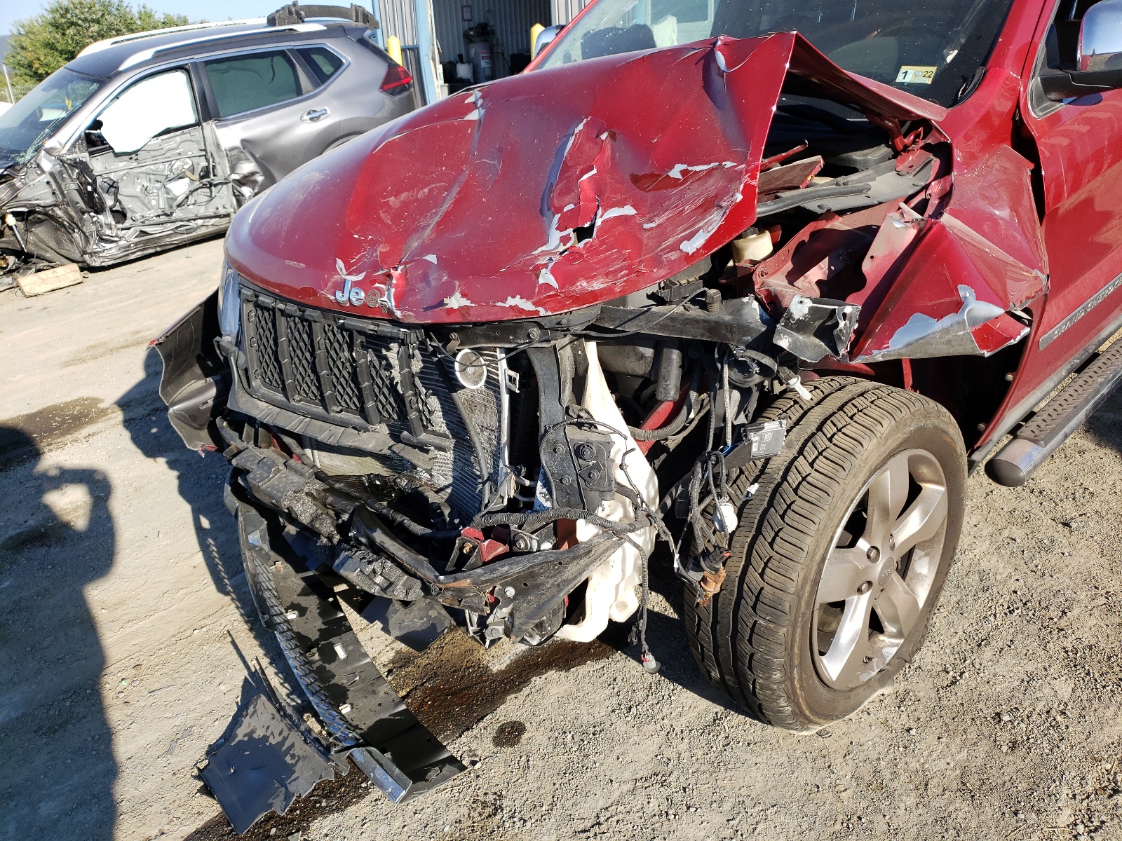 Photo 9 from auction – 2011 JEEP GRAND CHER with VIN 1J4RR6GT8BC573966