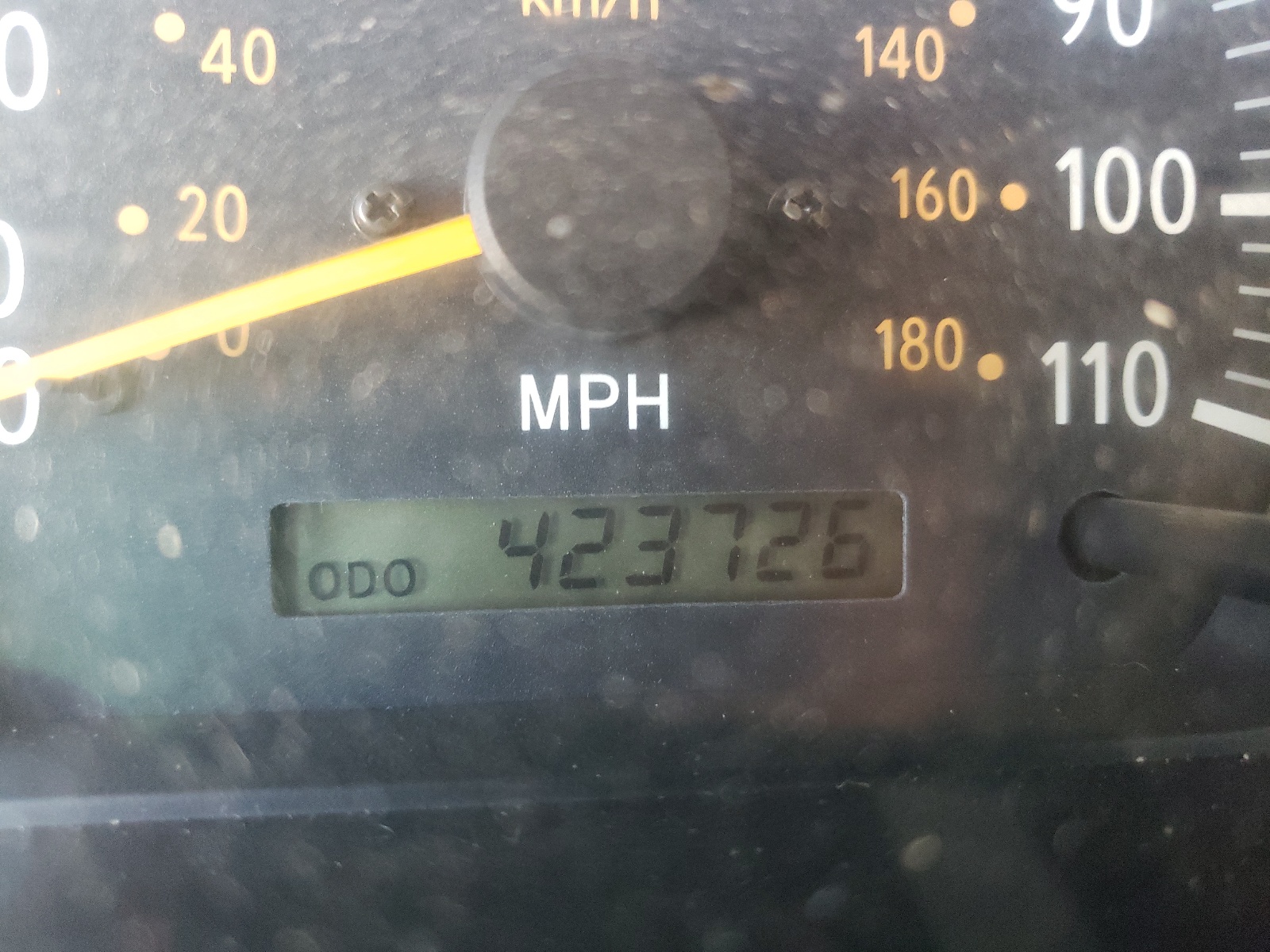 Photo 8 from auction – 2002 TOYOTA TUNDRA ACC with VIN 5TBBT44132S234510