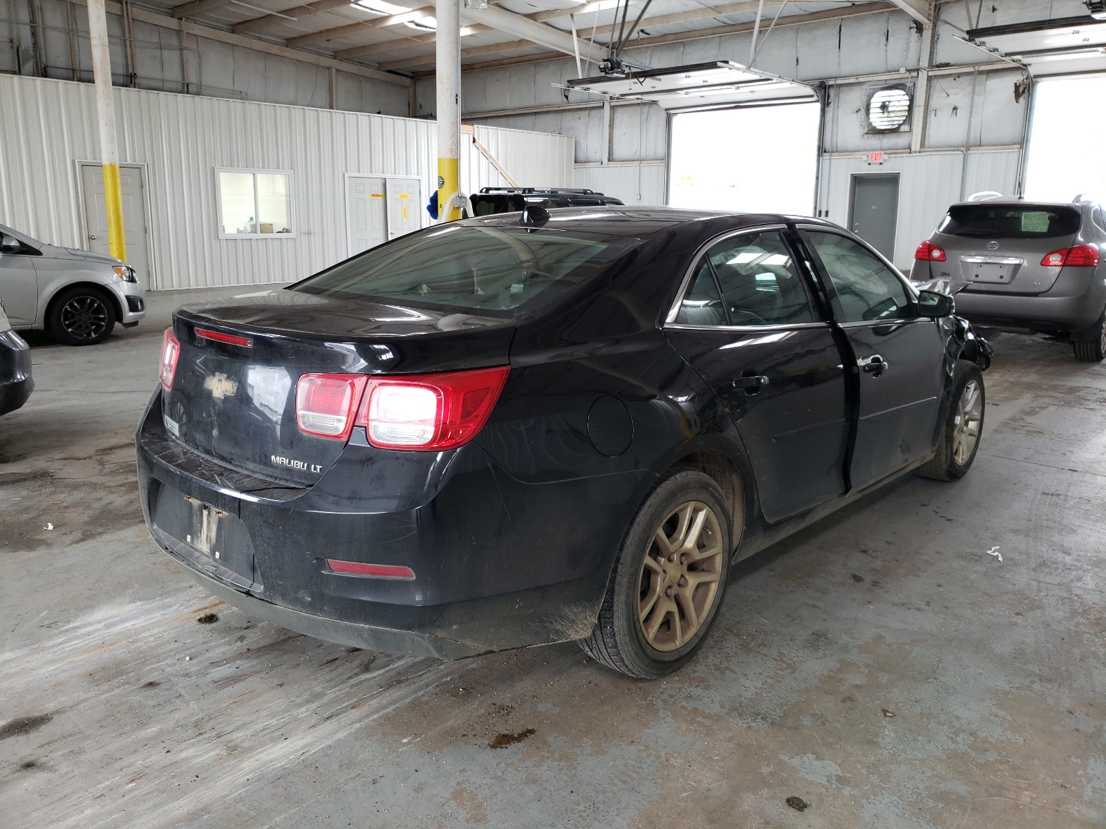 Photo 4 from auction – 2013 CHEVROLET MALIBU 1LT with VIN 1G11C5SA9DU115945