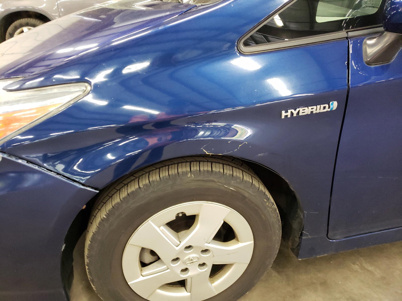 Photo 9 from auction – 2011 TOYOTA PRIUS with VIN JTDKN3DU3A5199784